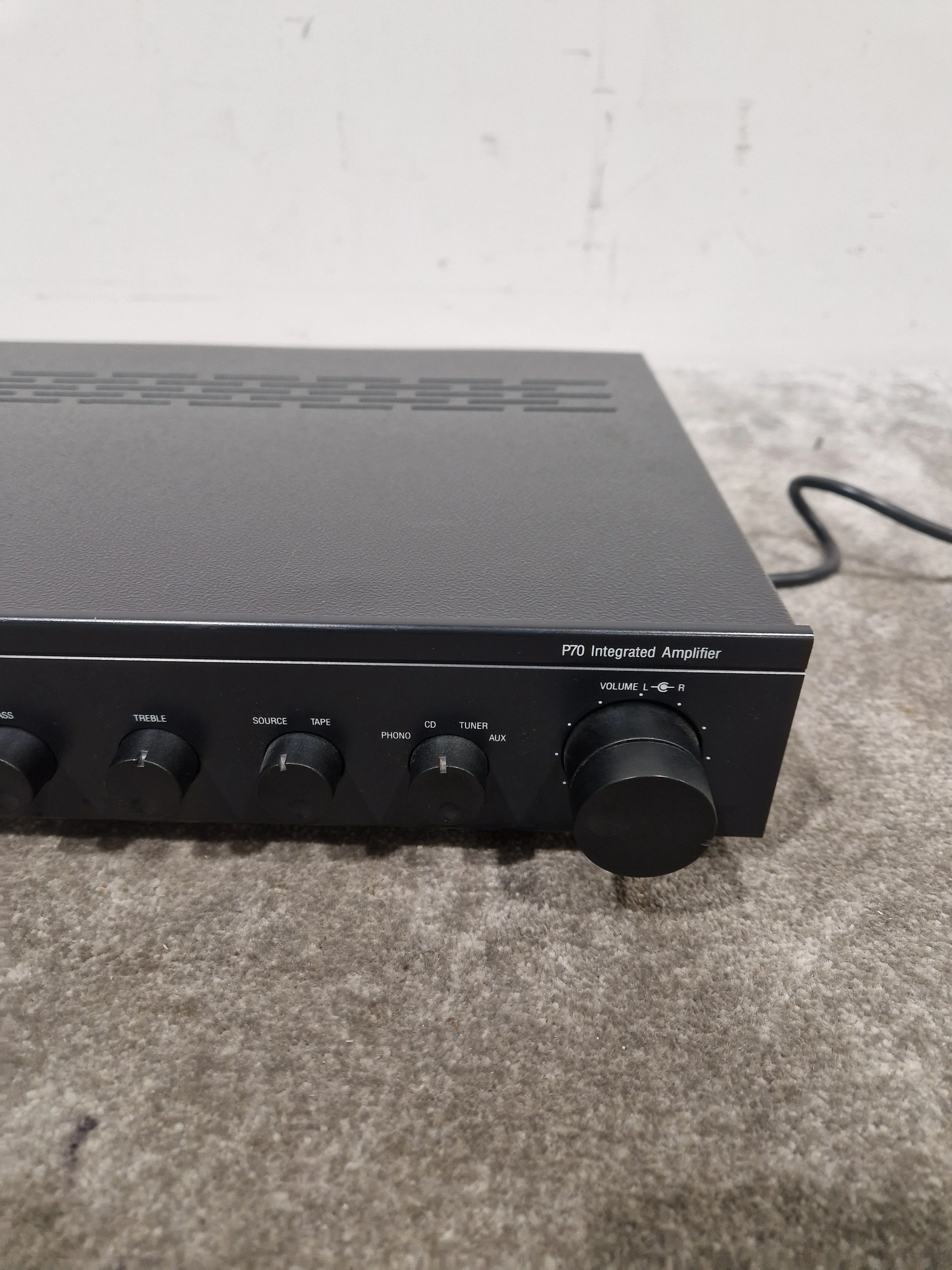 Cambridge Audio P70 Integrated Amlifier - High-Performance Audio - Excellent w/ Power Supply - Image 3