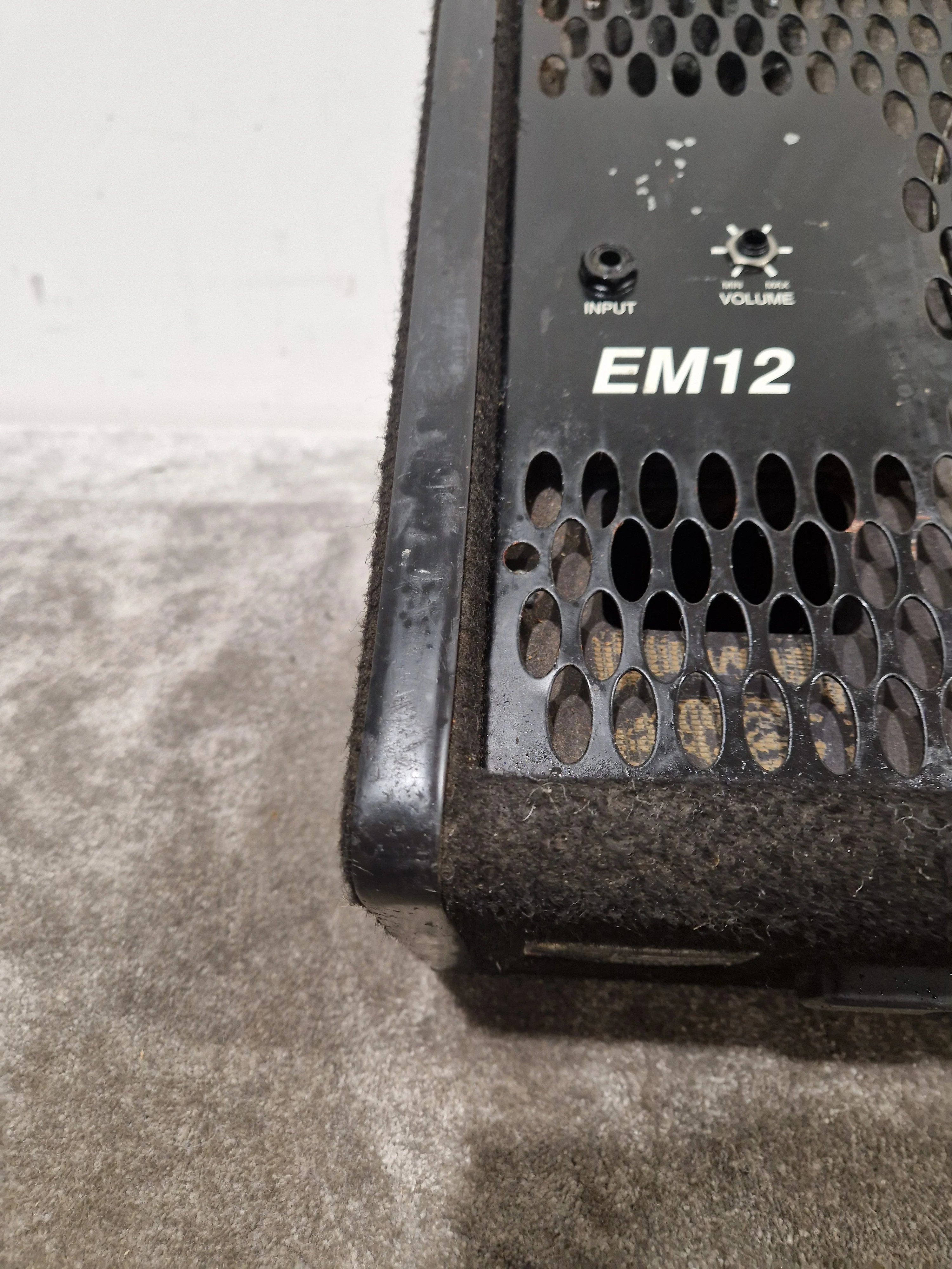 Carlsbro Alpha EM12 Floor Monitor - Black – Floor Monitor - Spares or Repair - Image 16