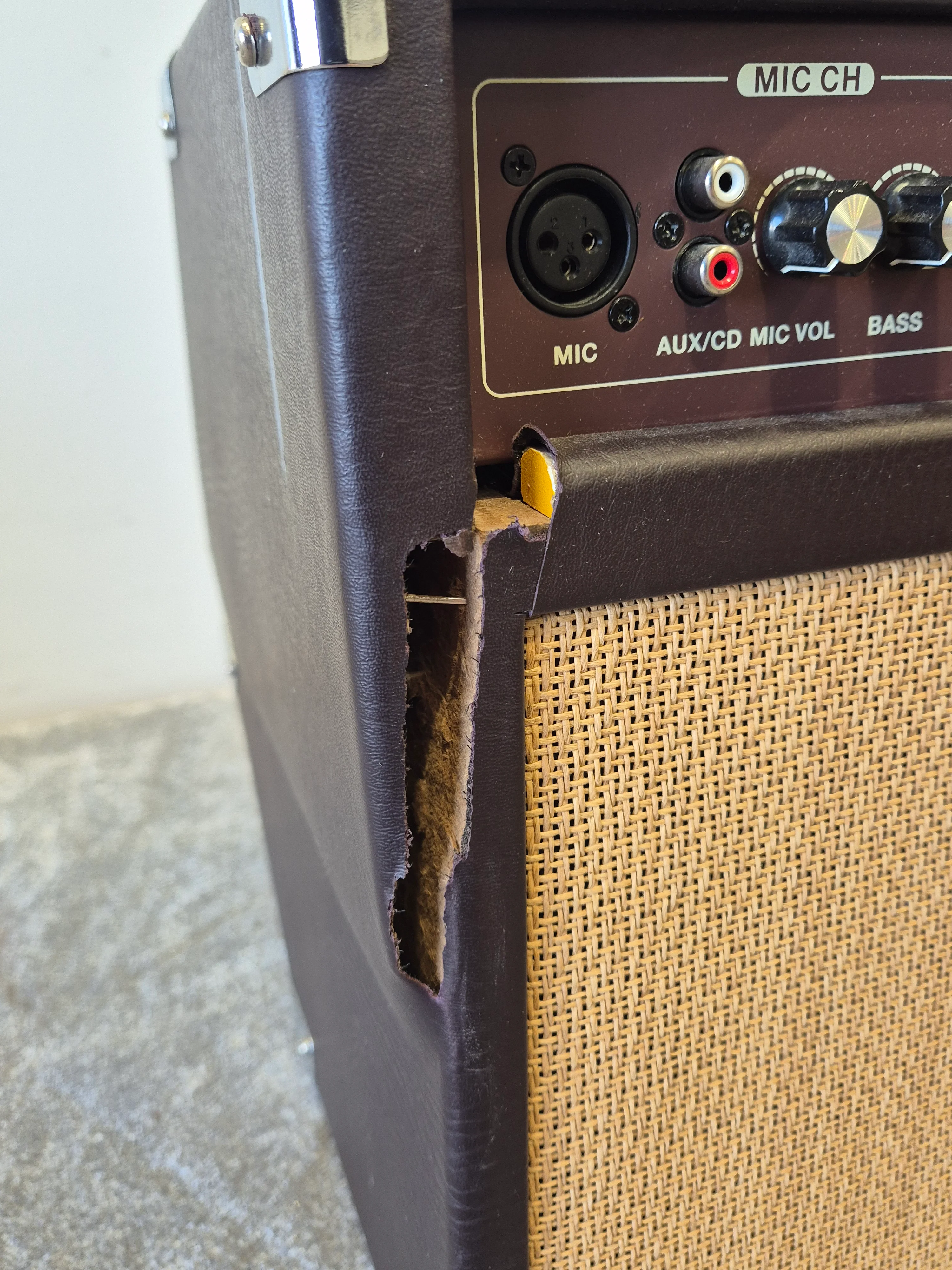 Carlsbro Sherwood 30R Acoustic Combo Amplifier - Solid-State Amplifier (Spares or Repairs) - Image 7