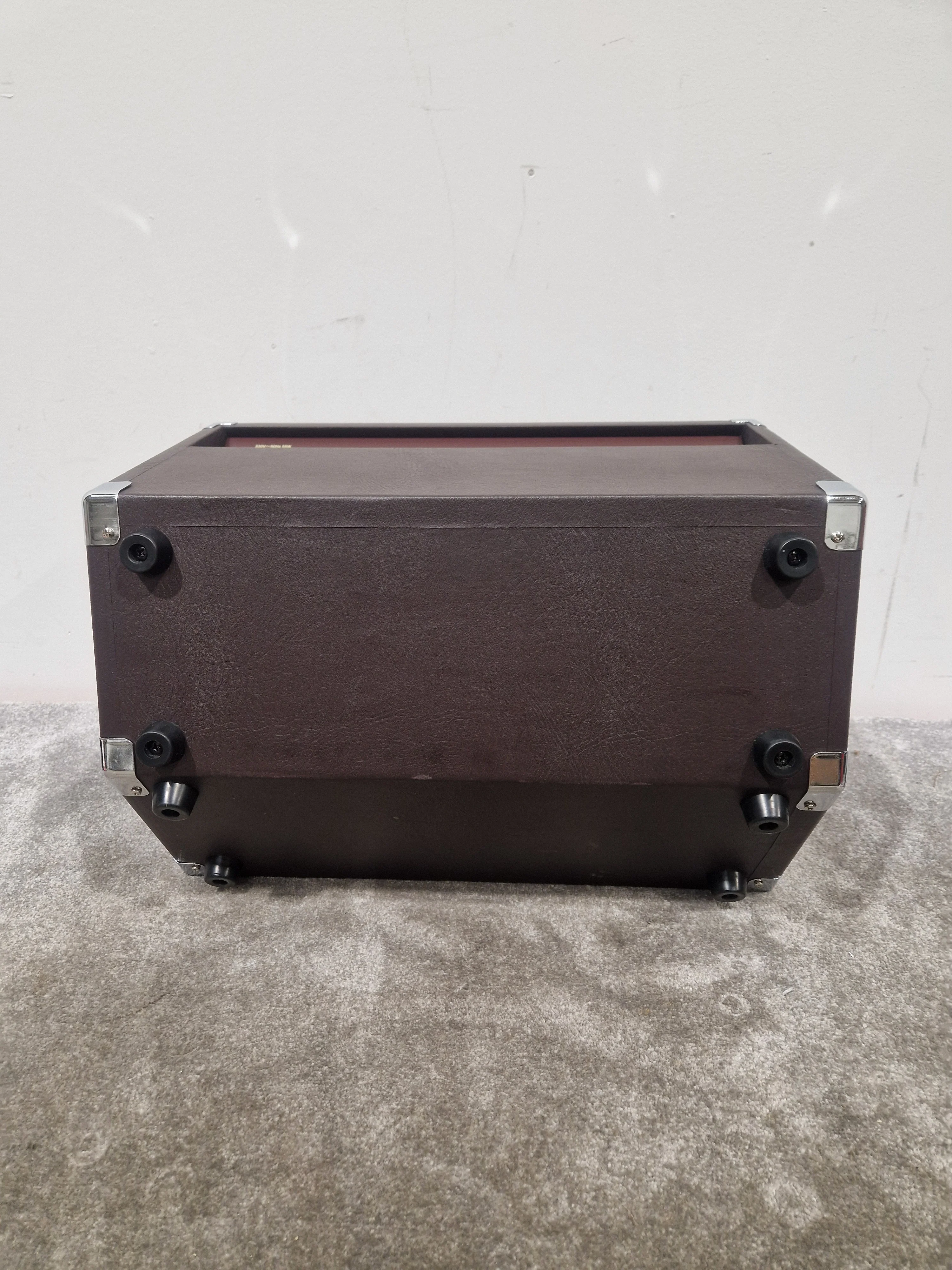 Carlsbro Sherwood 30R - Acoustic Guitar Amp - Very Good w/ Power Supply - Image 5