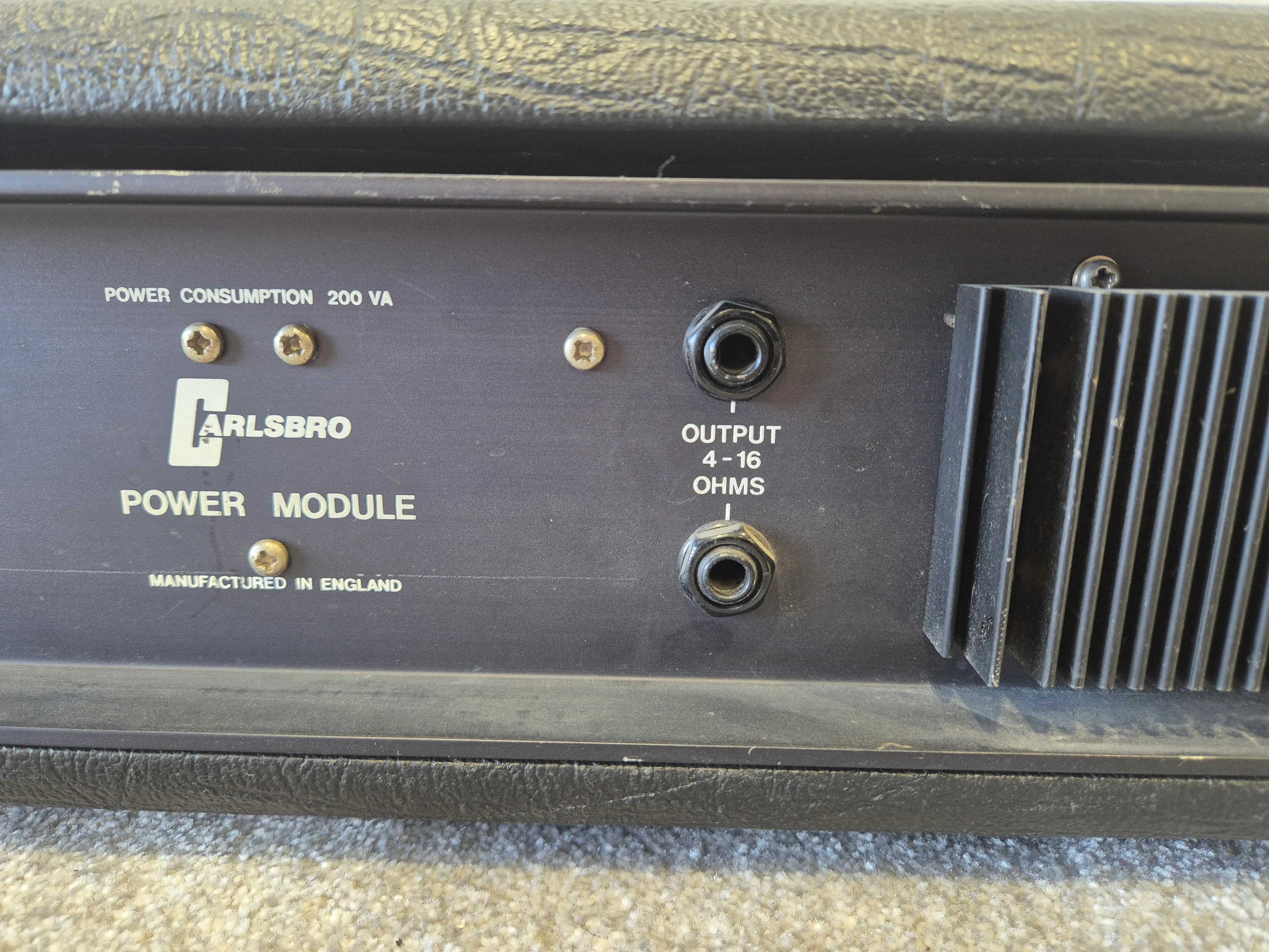 Carlsbro Stingray 150watt Bass Amplifier Head - Image 8