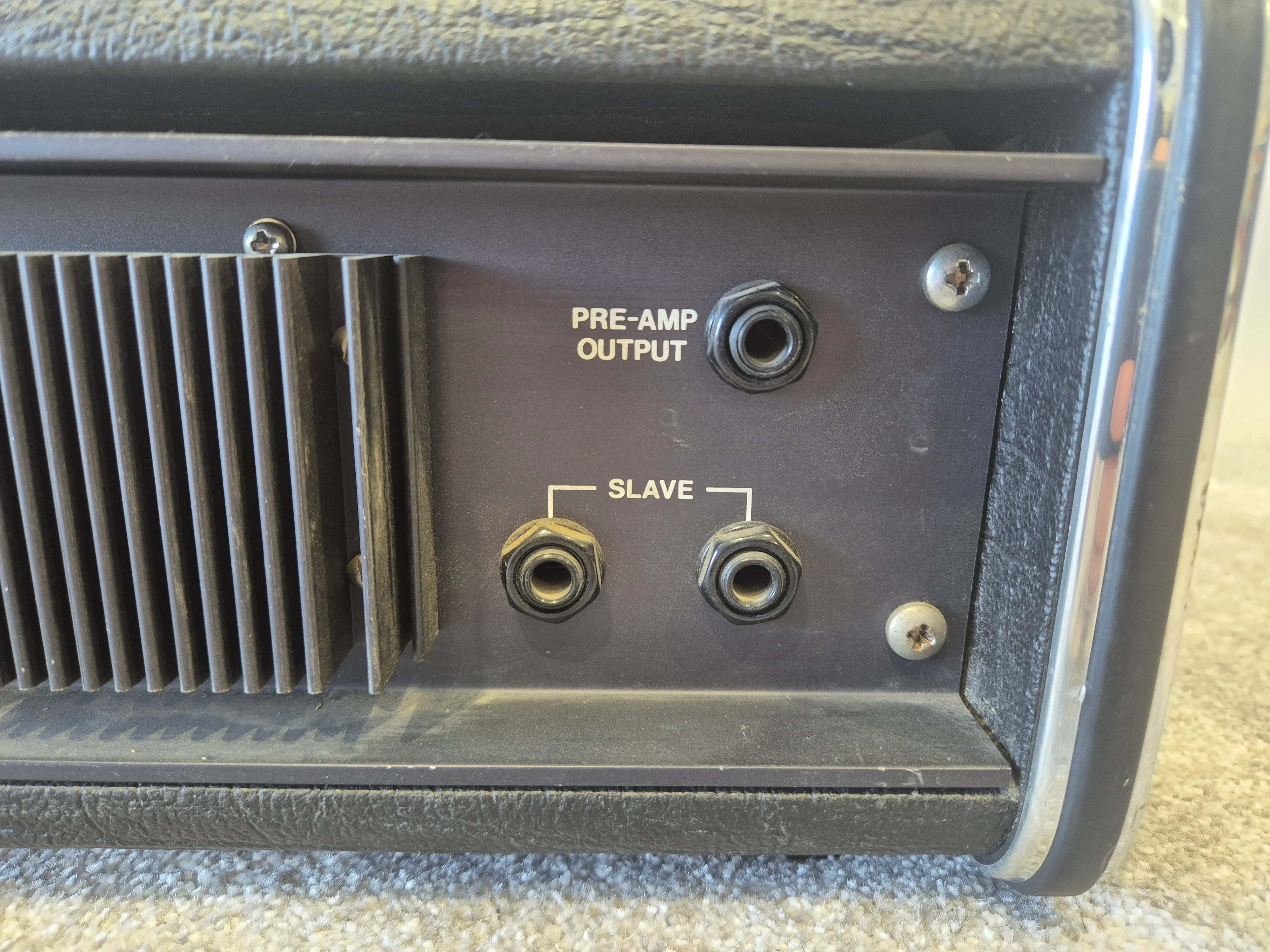 Carlsbro Stingray 150watt Bass Amplifier Head - Image 9