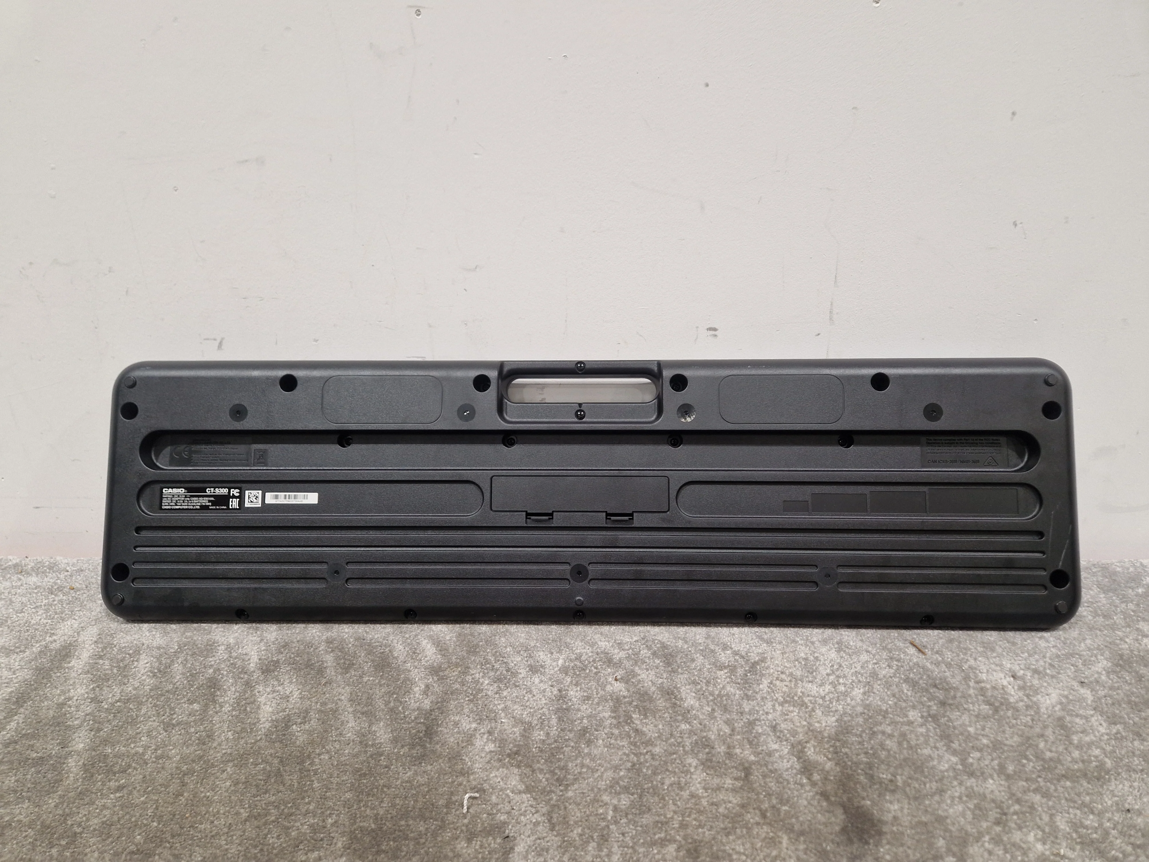 Casio CT-S300 - Electronic Keyboard - Black - Excellent w/ Power Supply - Image 8