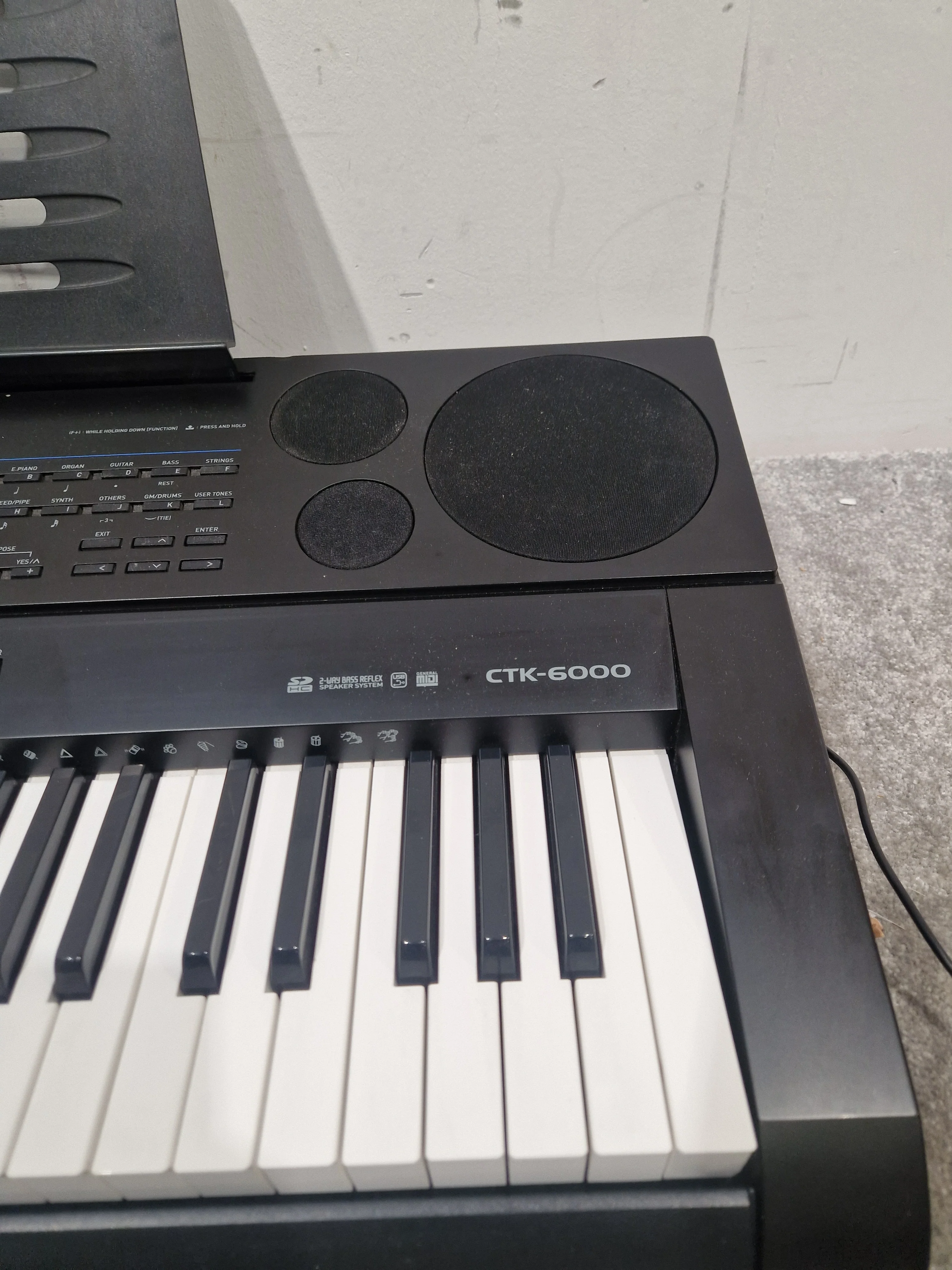 Casio CTK-6000 - Electronic Keyboard - Musical Keyboards - Excellent w/ Power Supply - Image 4