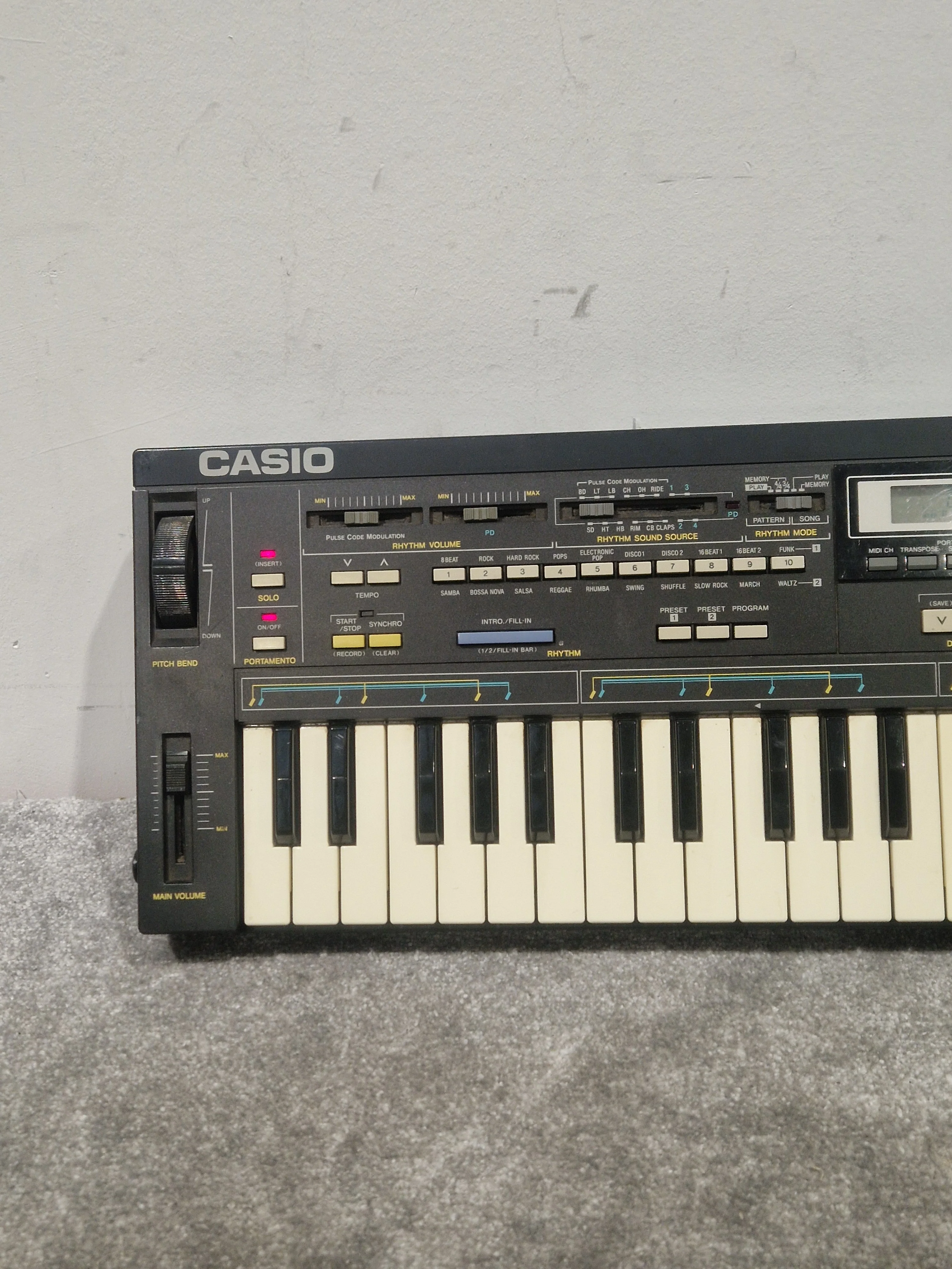 Casio CZ-230S - Digital Synthesizer - Spares or Repair w/ Original Box - Image 16