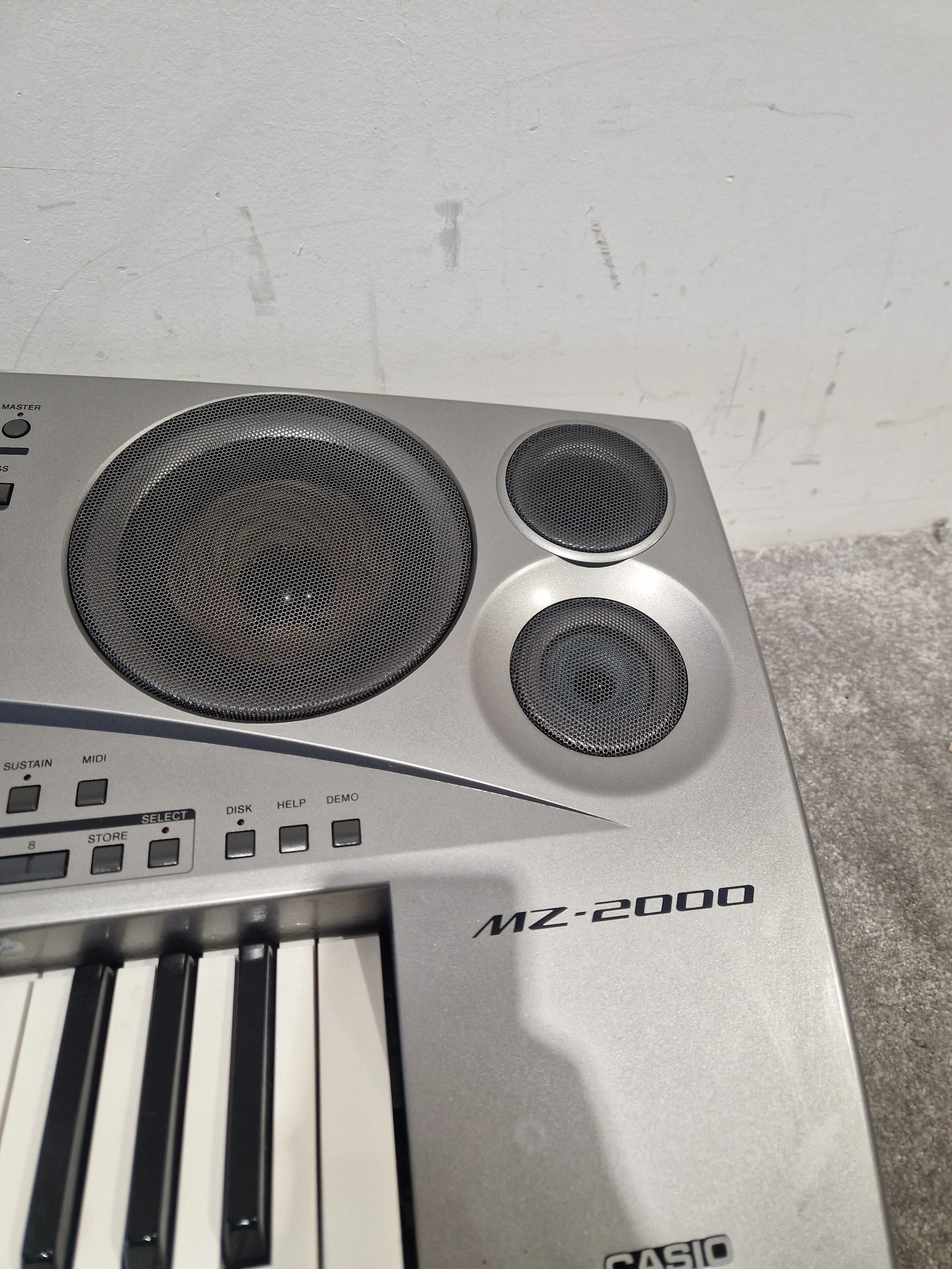 Casio MZ-2000 - Keyboard Workstation - Silver/Gray - Excellent w/ Power Supply & Manuals - Image 12