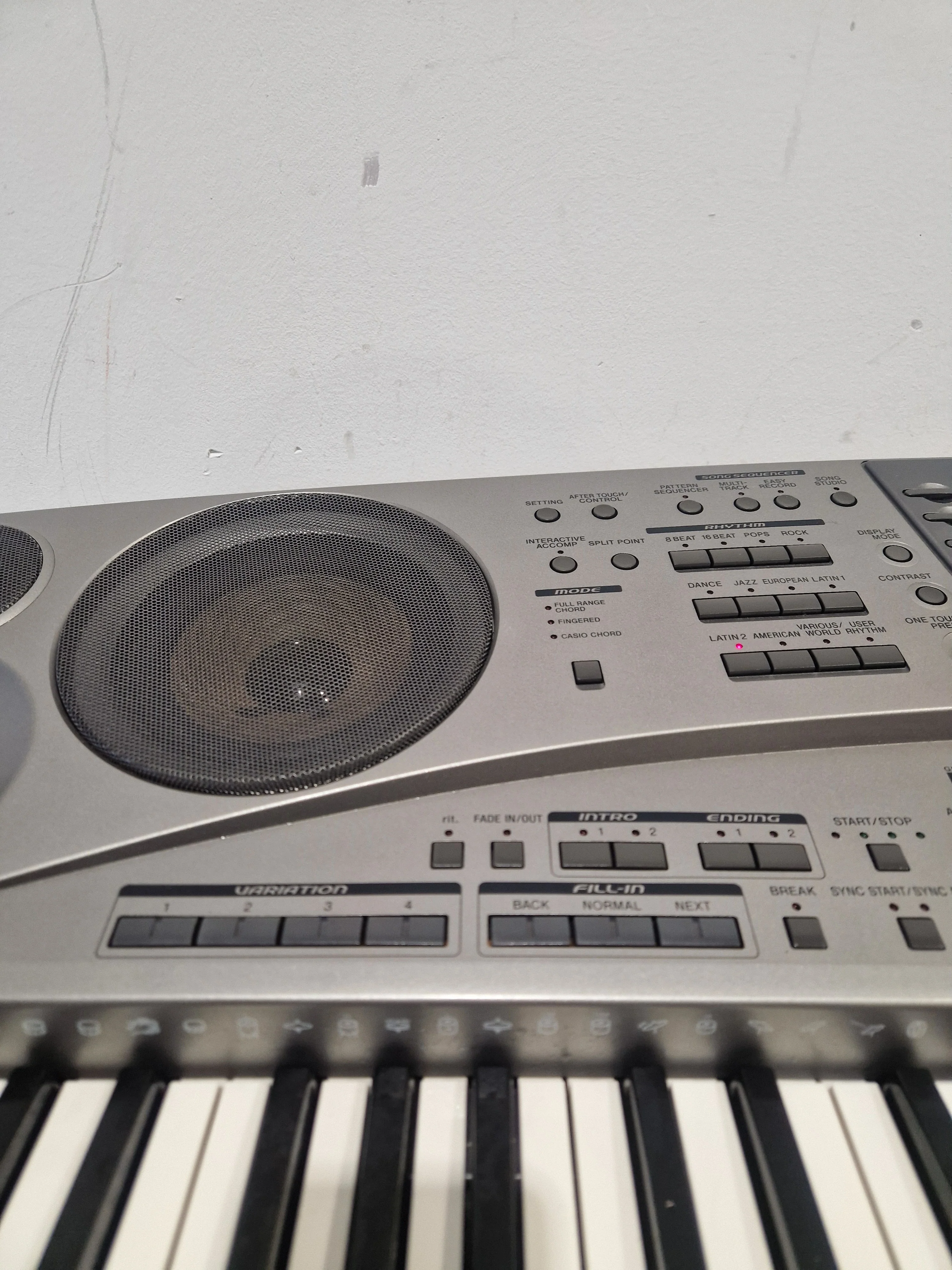 Casio MZ-2000 - Keyboard Workstation - Silver/Gray - Excellent w/ Power Supply & Manuals - Image 17