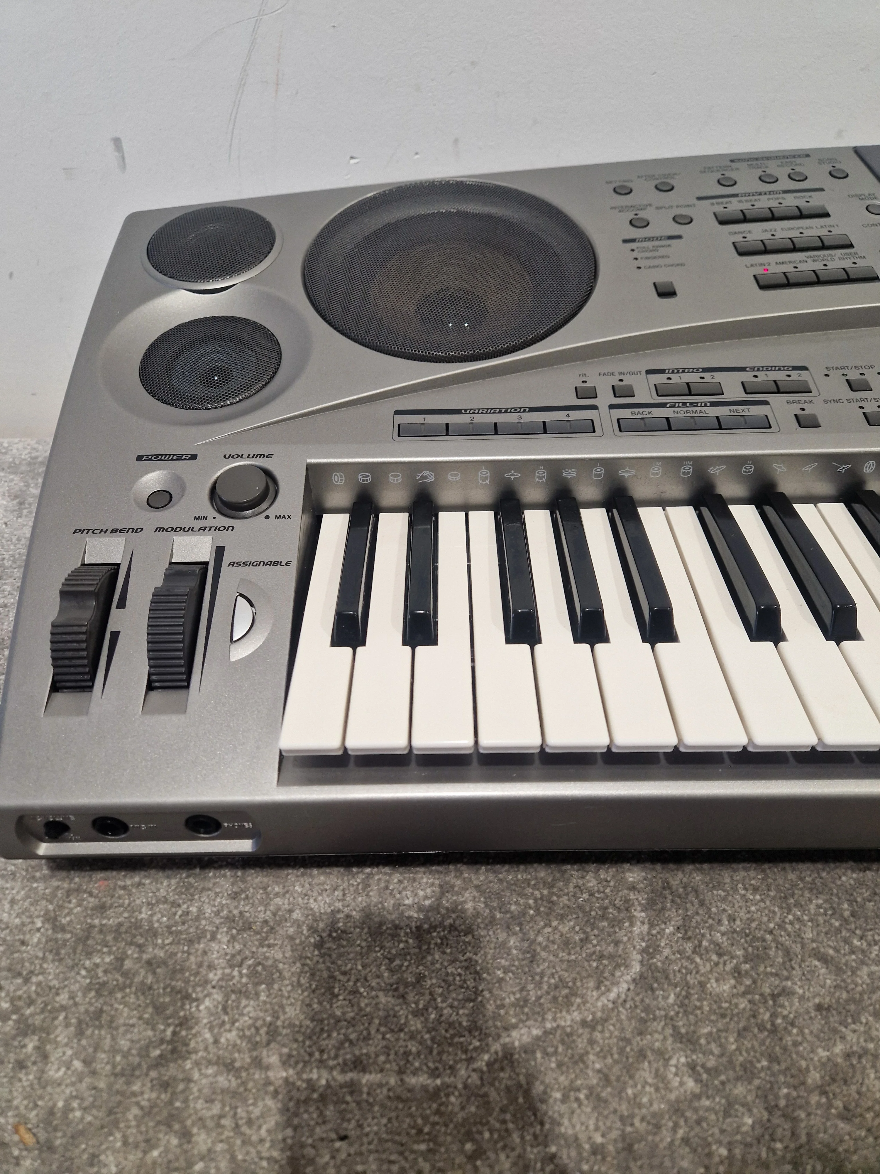 Casio MZ-2000 - Keyboard Workstation - Silver/Gray - Excellent w/ Power Supply & Manuals - Image 21