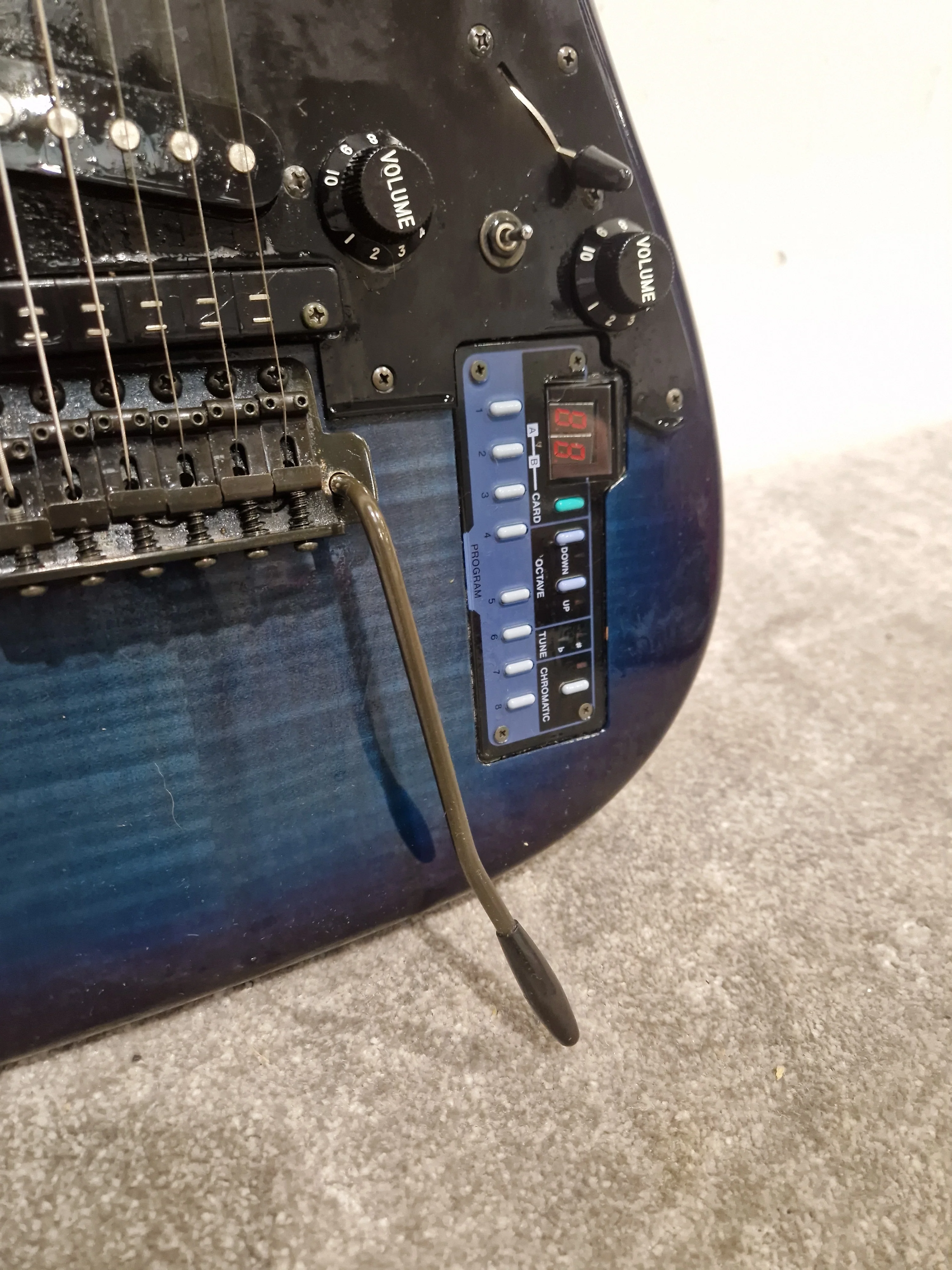 Casio PG-300 - Guitar Synthesizer - Blue Flame Top - Good w/ Original Box - Image 10
