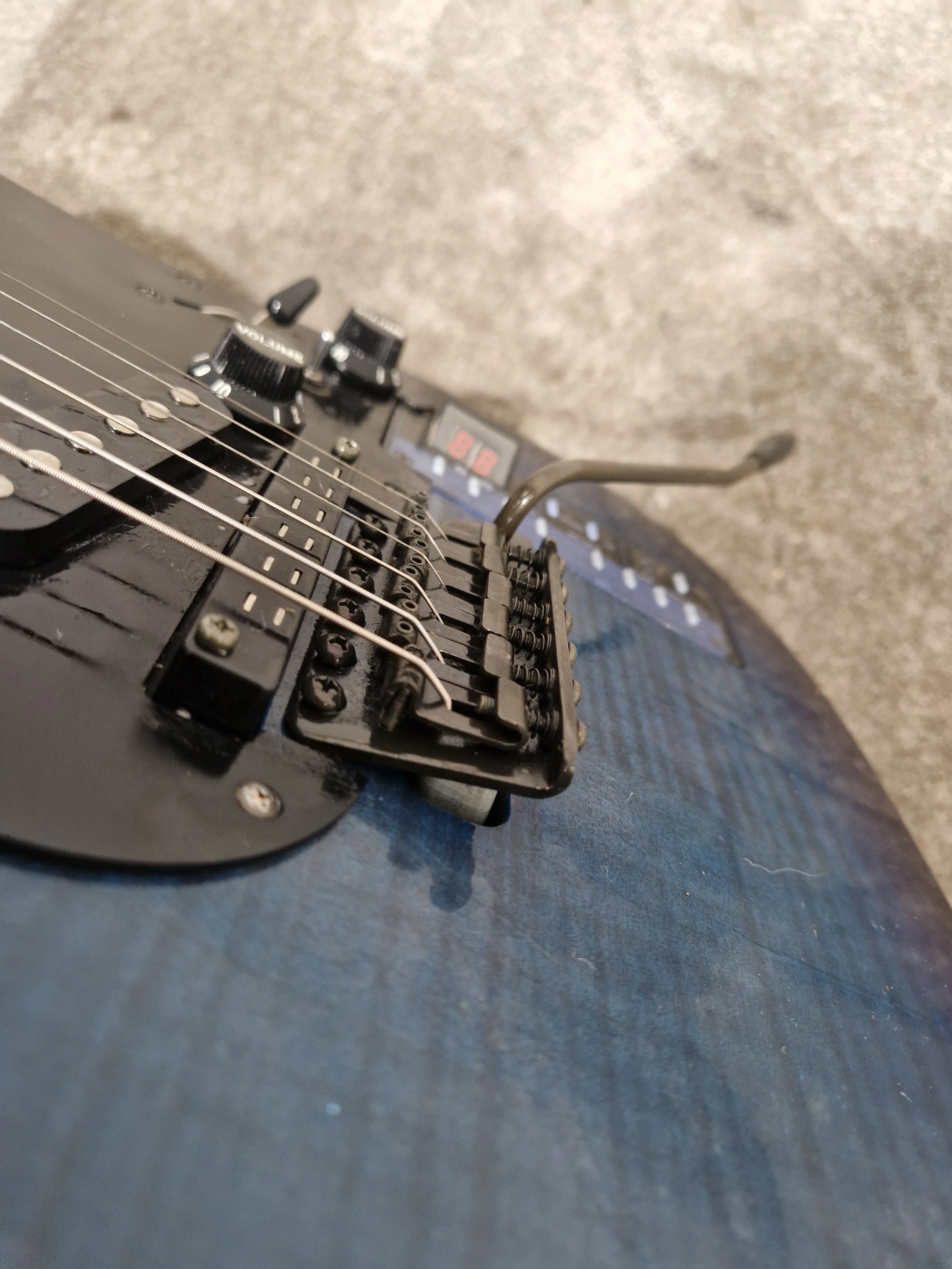 Casio PG-300 - Guitar Synthesizer - Blue Flame Top - Good w/ Original Box - Image 16