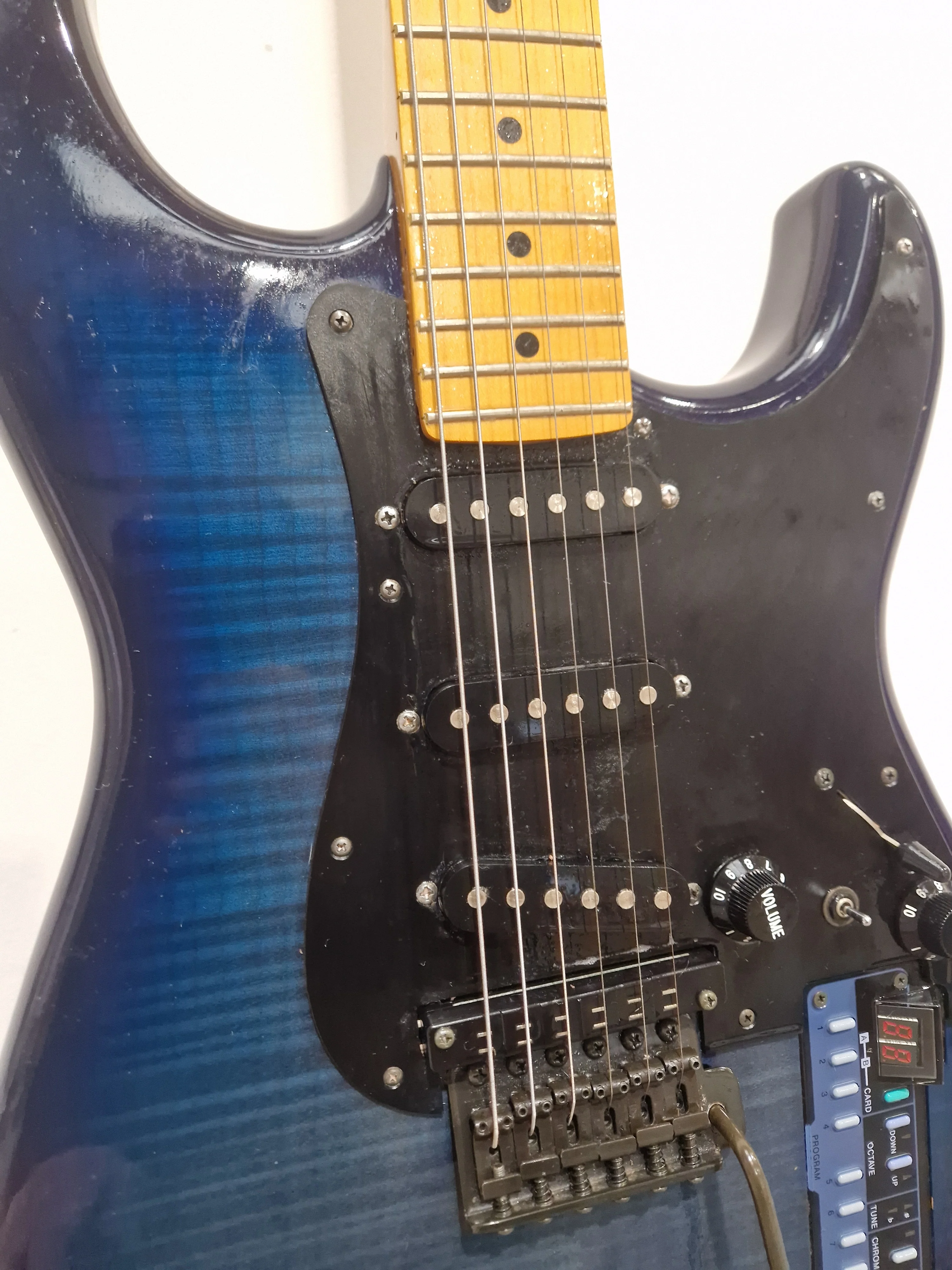 Casio PG-300 - Guitar Synthesizer - Blue Flame Top - Good w/ Original Box - Image 7