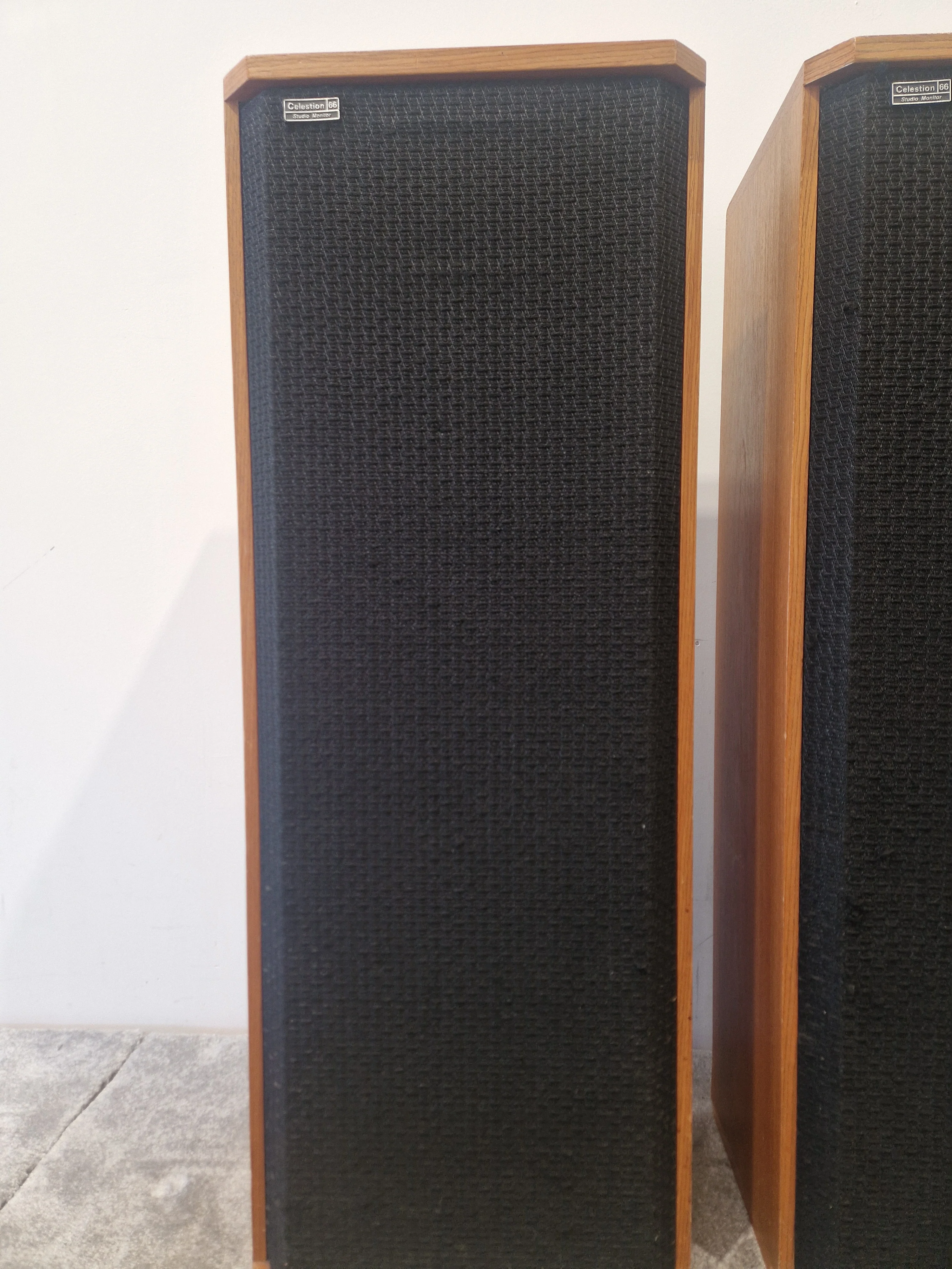 Celestion 66 Studio Monitor Speaker Pair - Nearfield Reference Monitors - Excellent w/ Connector cables - Image 9