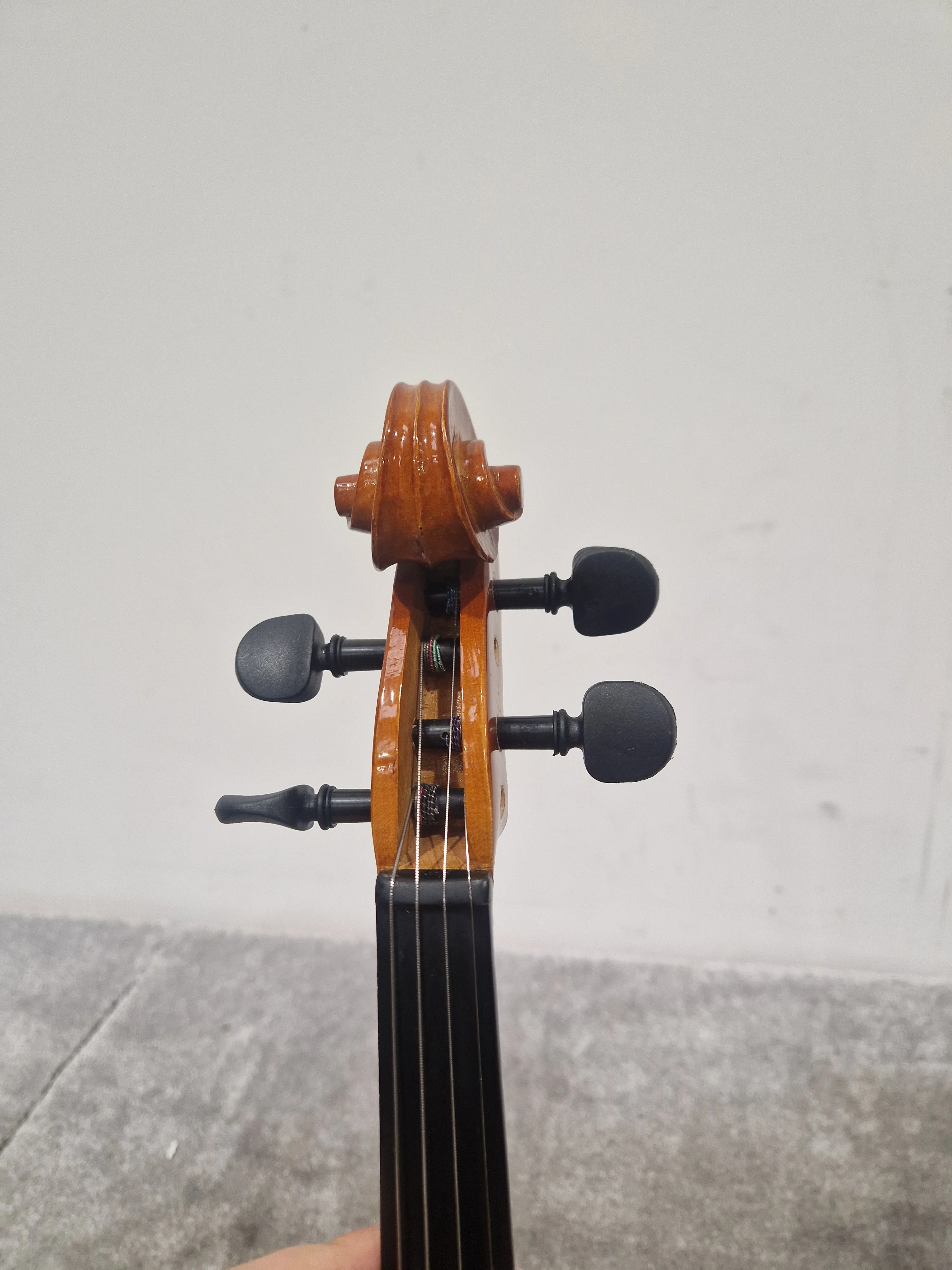 Chantry 2471 Violin - Handcrafted Quality - Excellent w/ Soft Case - Image 3