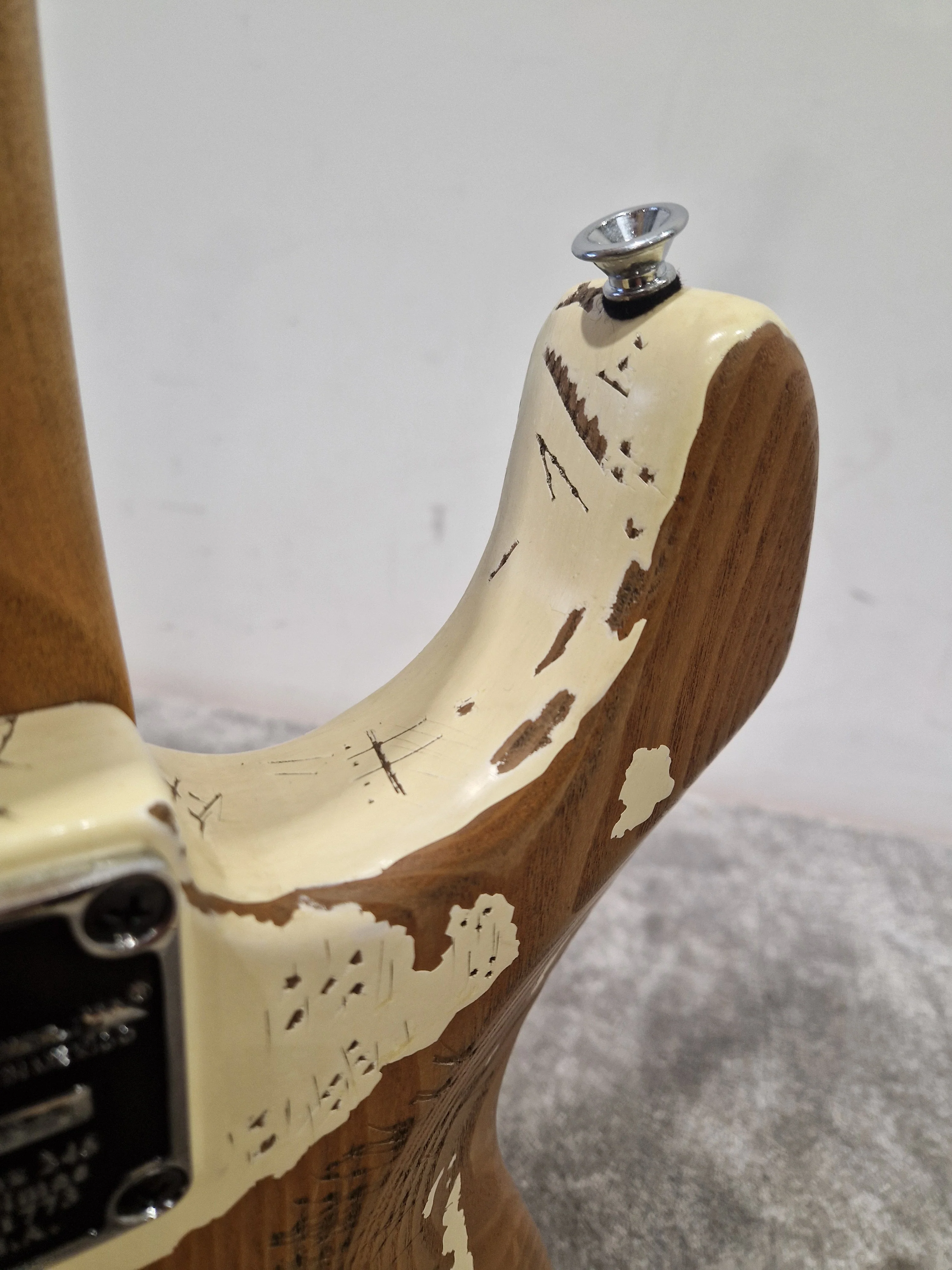 Charvel Henrik Danhage - Electric Guitar - White Relic - Excellent w/ Soft Case & spare whammy - Image 23
