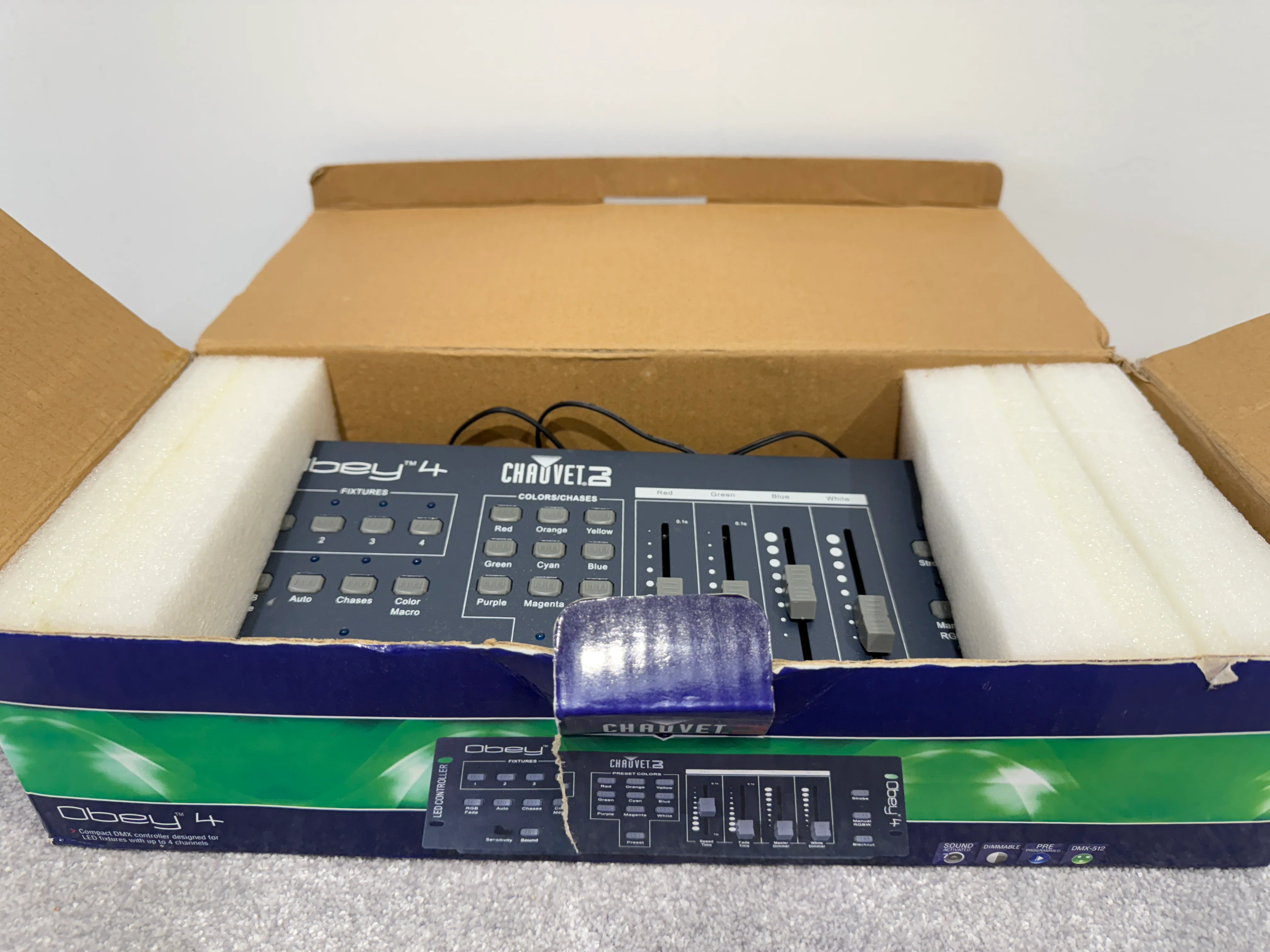Chauvet Obey 4 DMX / DJ Lighting Controller with Power Supply - Image 11