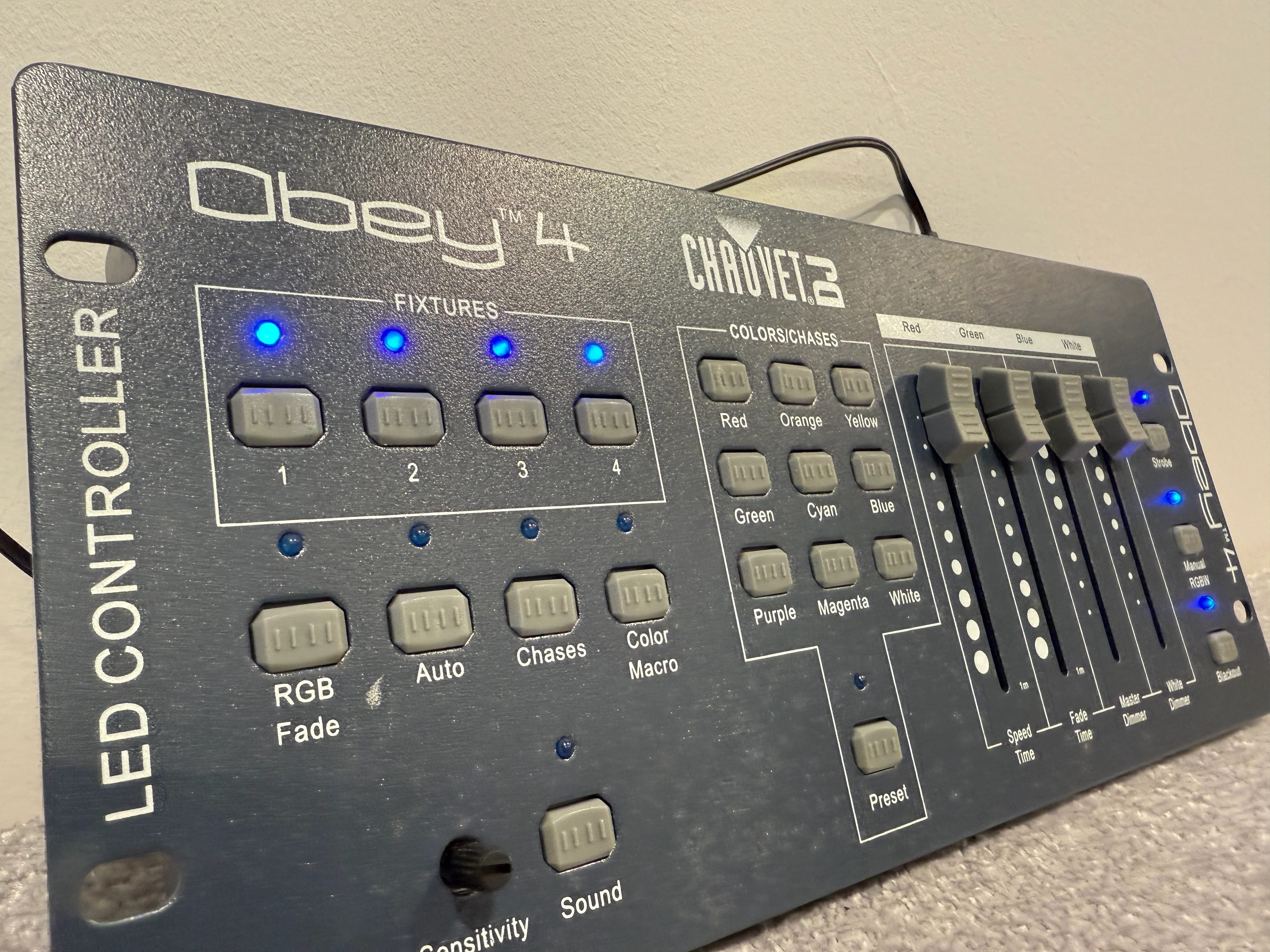 Chauvet Obey 4 DMX / DJ Lighting Controller with Power Supply - Image 2