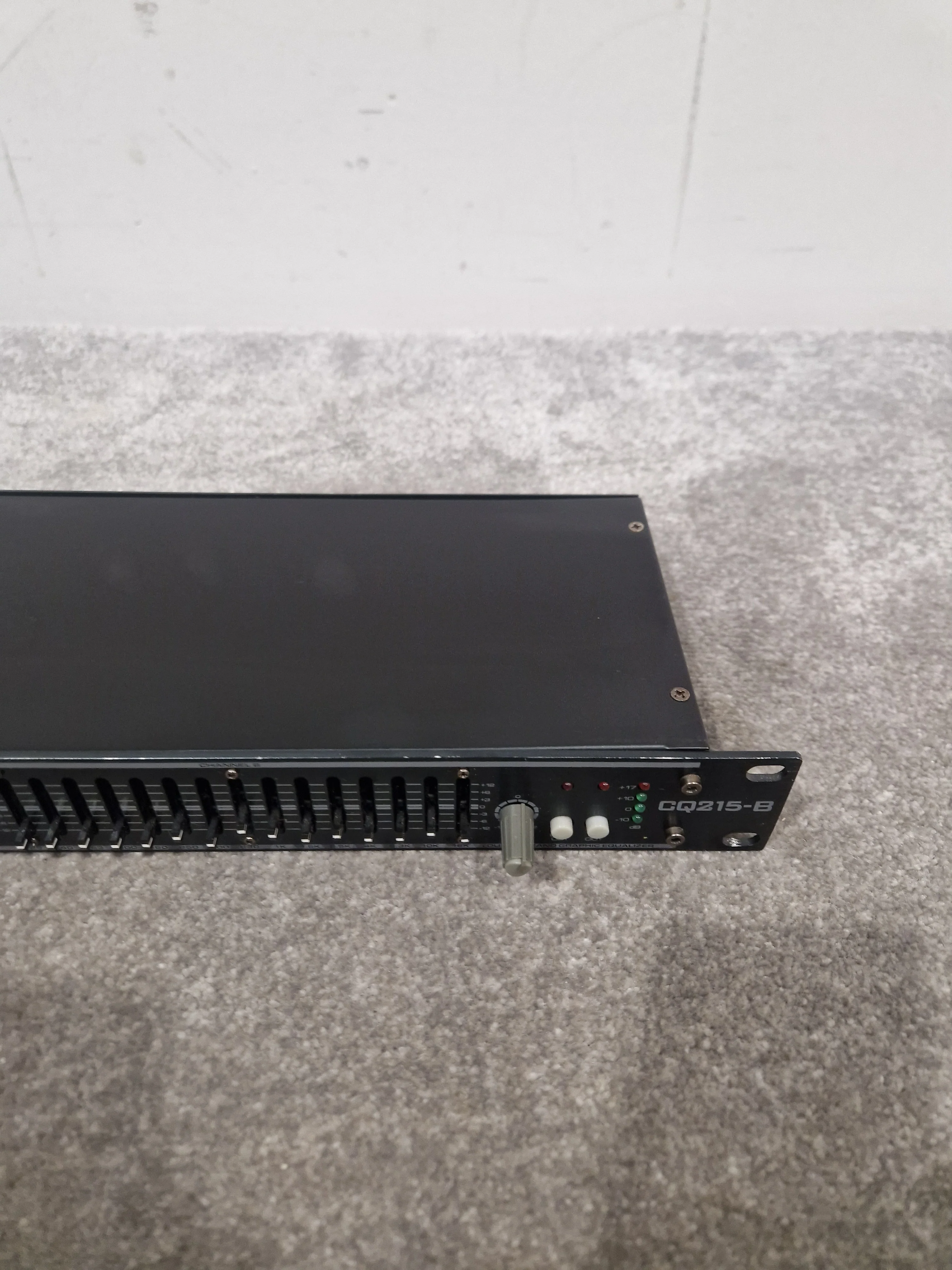 Citronic Equalizer CQ215 B - Dual 15-Band EQ - Very Good w/ Power Supply - Image 4