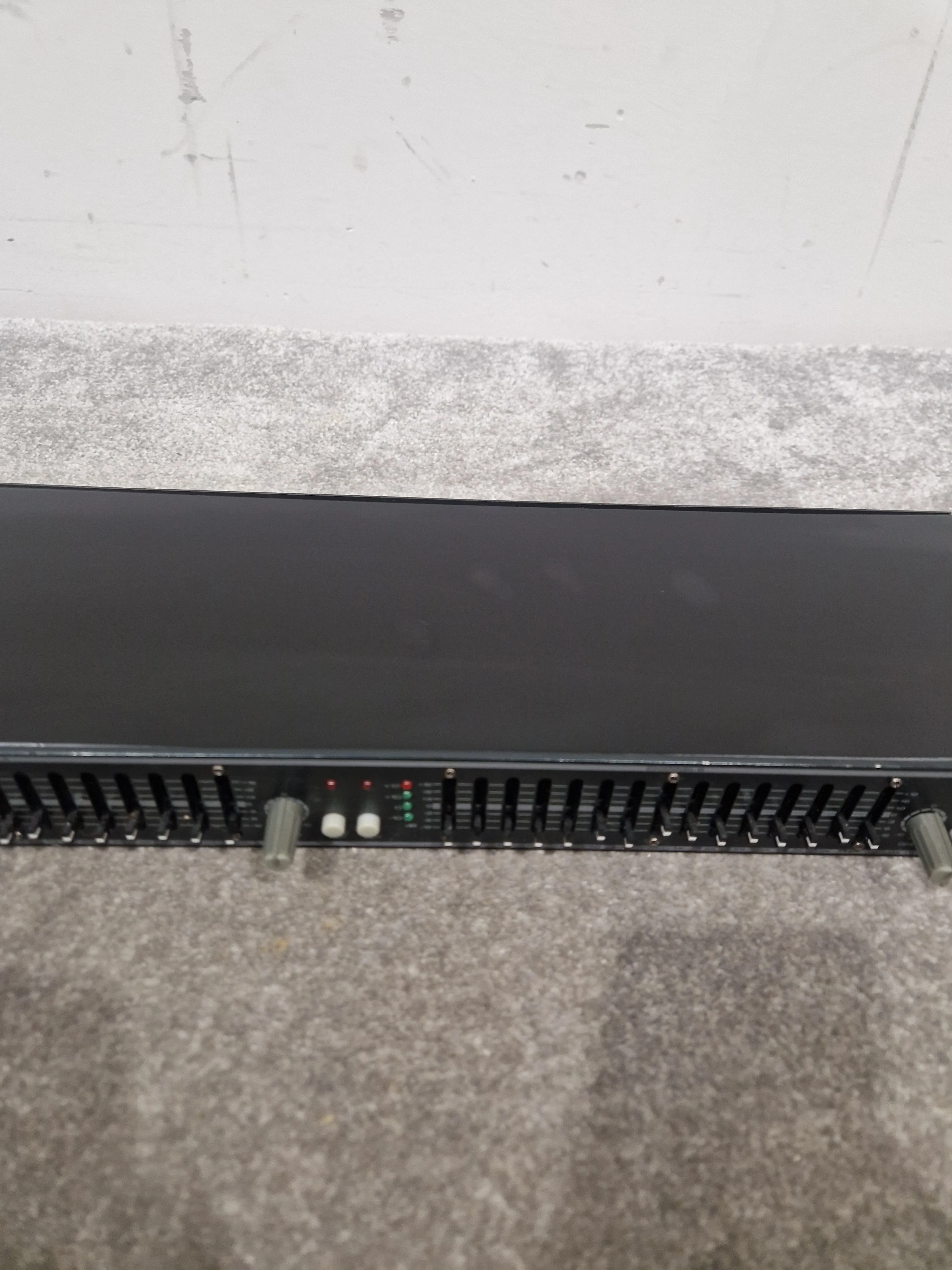 Citronic Equalizer CQ215 B - Dual 15-Band EQ - Very Good w/ Power Supply - Image 5