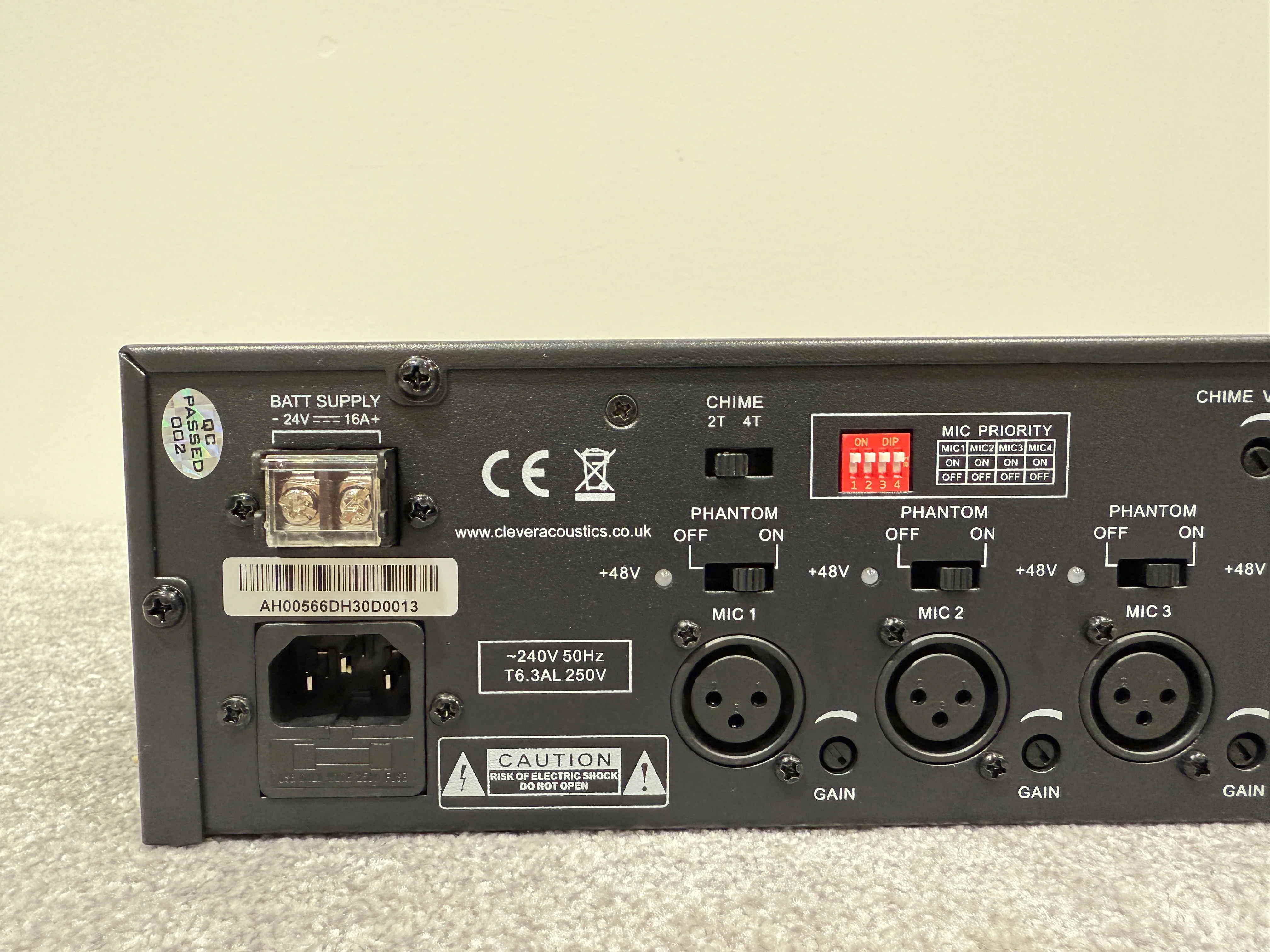 Clever Acoustics MA 3240 - Amplifier, 4 Channels w/ Original Box & Power Supply - Image 10