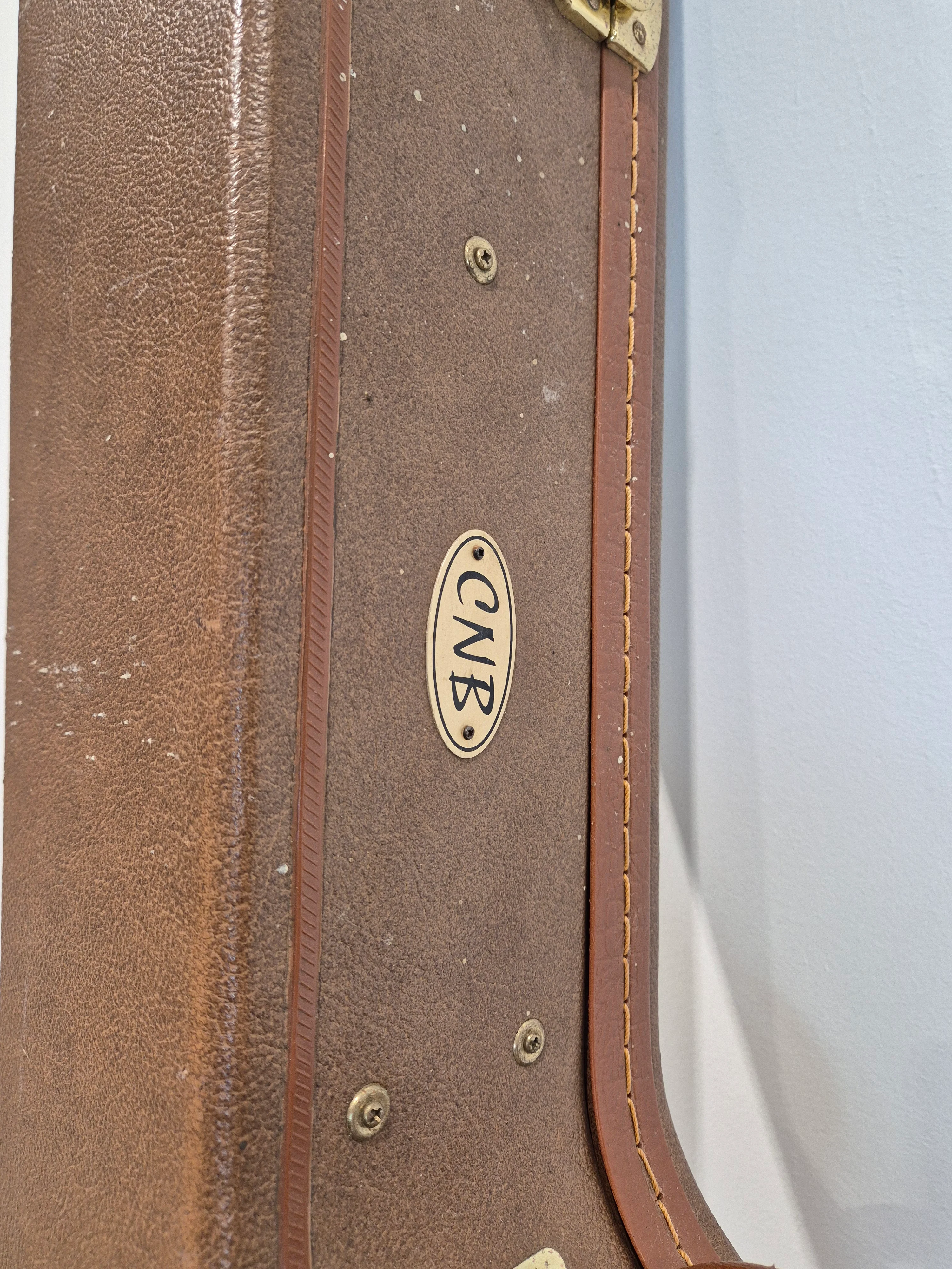 CNB Acoustic Guitar Hard Case - Brown - Image 10