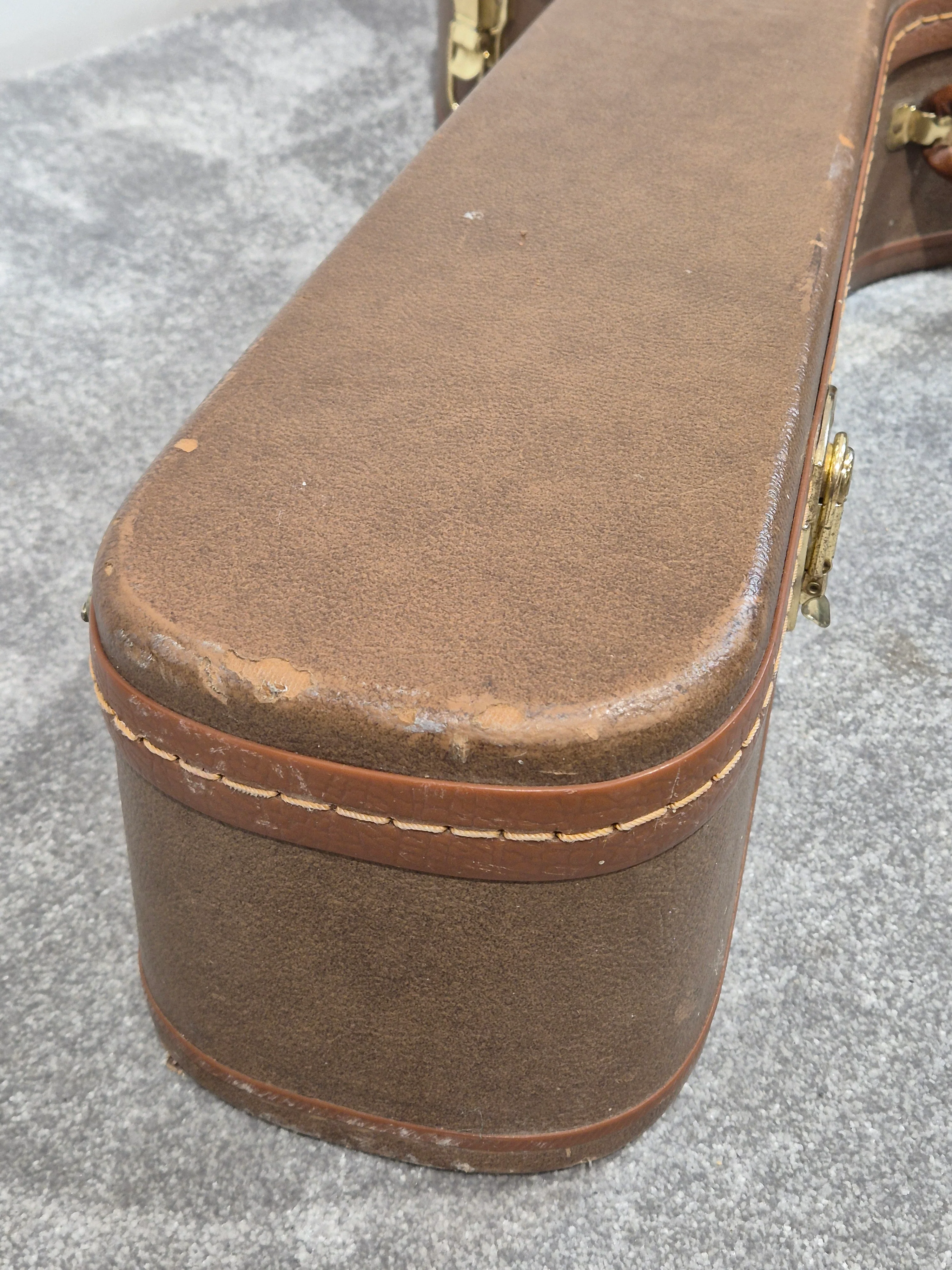 CNB Acoustic Guitar Hard Case - Brown - Image 11