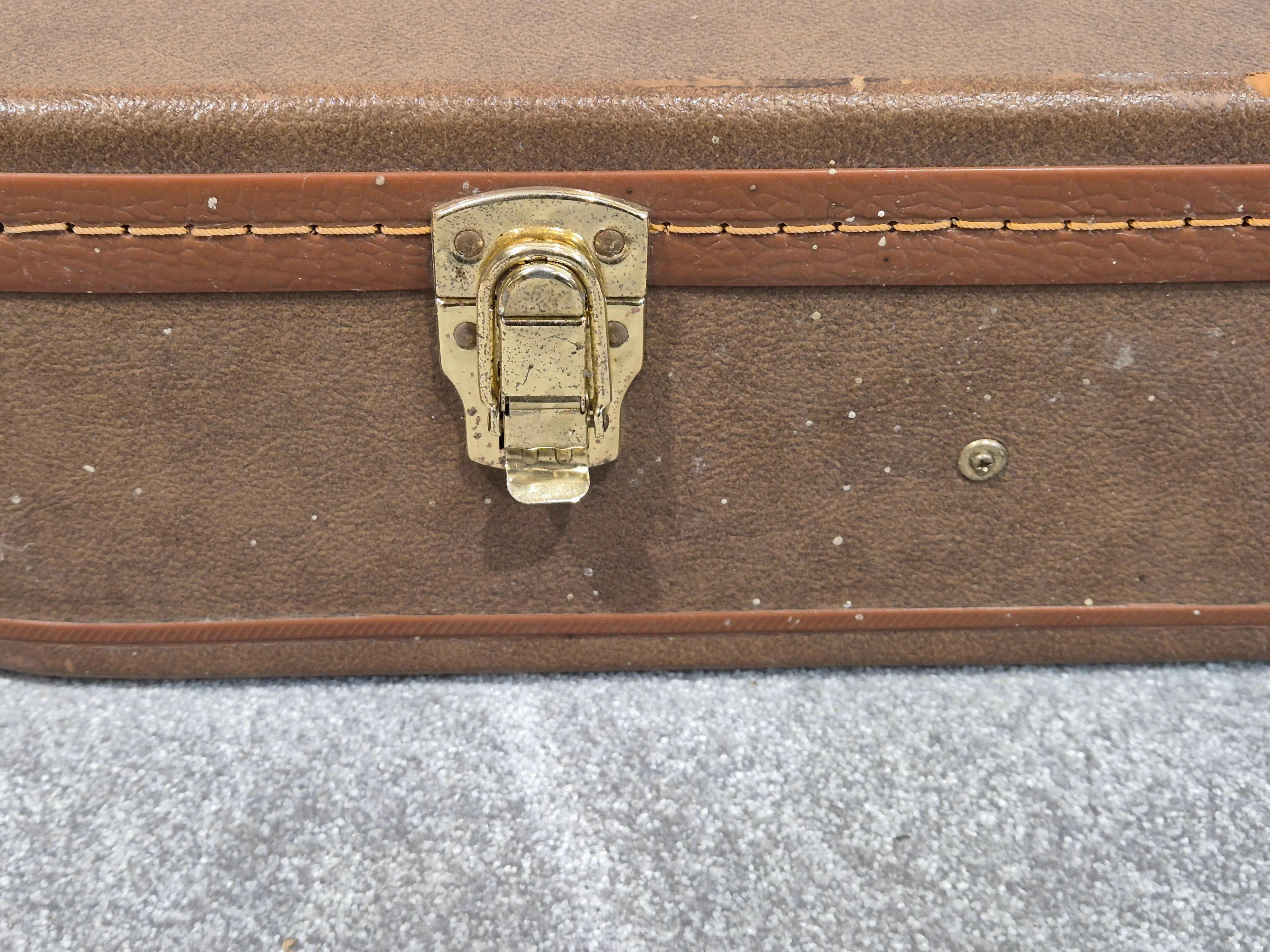 CNB Acoustic Guitar Hard Case - Brown - Image 12