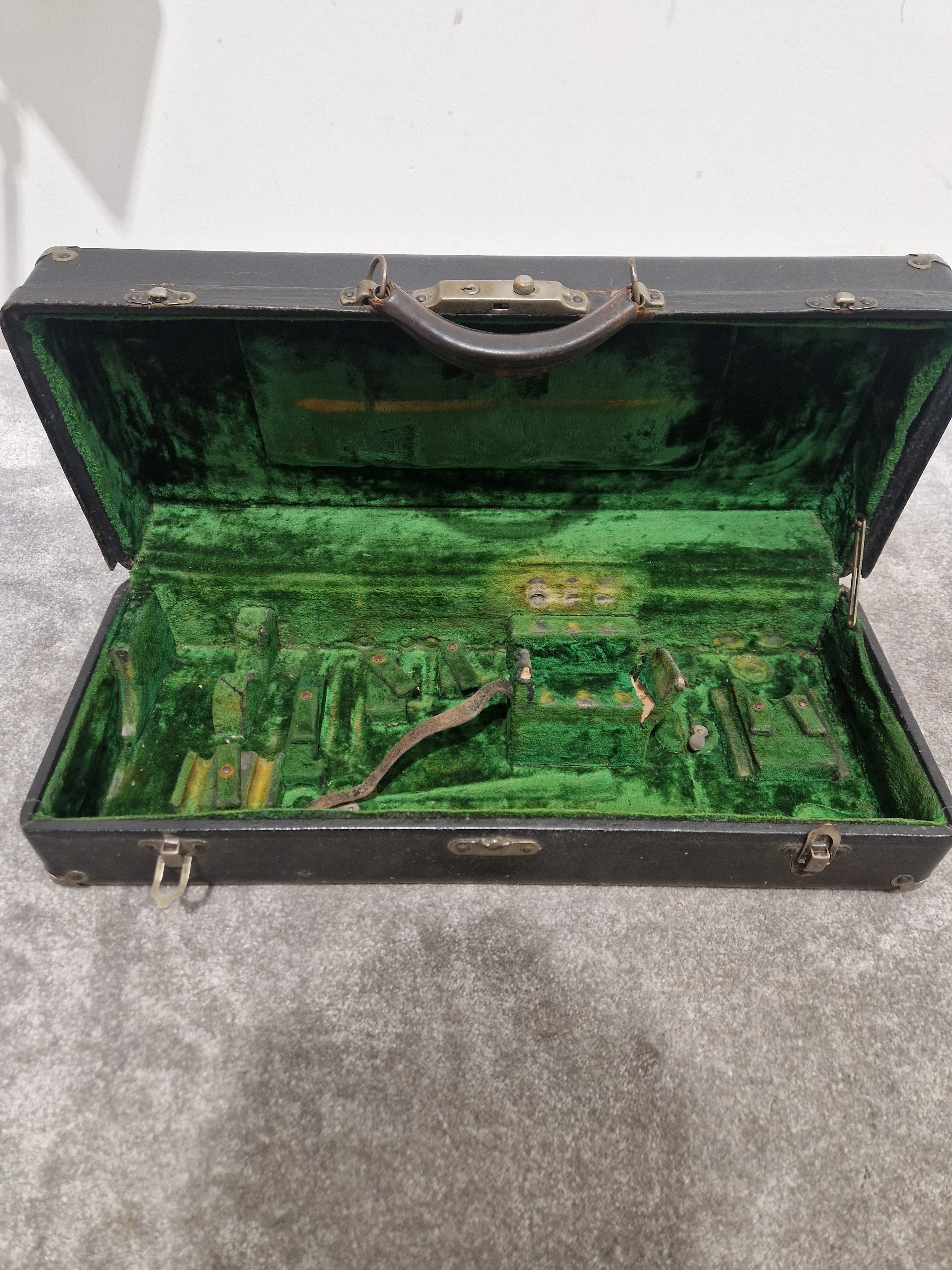 Conn Ltd Trumpet - Brass Instrument - Hard Case Included - Fair w/ Hard Case - Image 3
