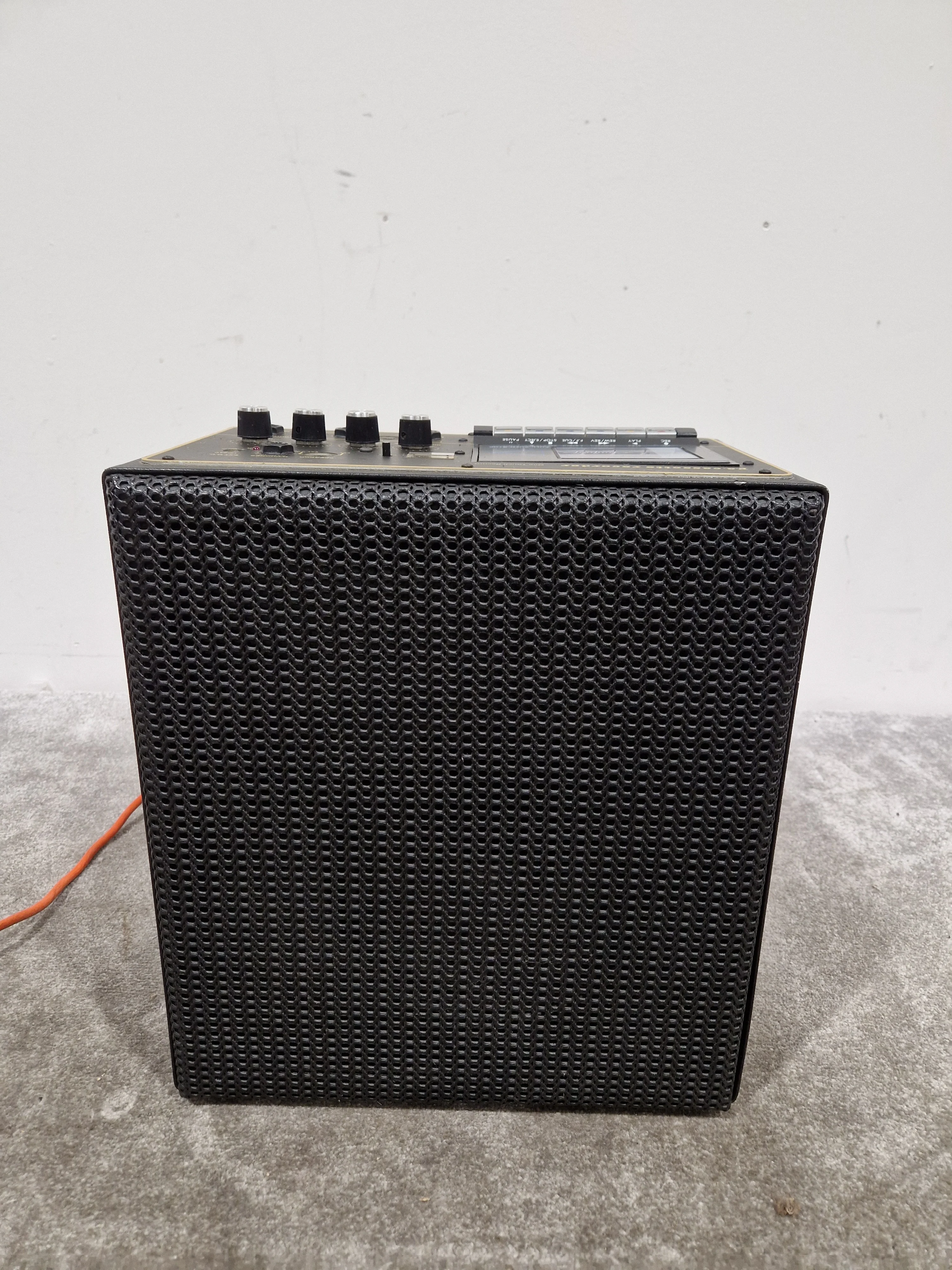 Coomber 2060-1 PA Cassette Recorder BLACK/GOLD PA System - Retro Design - Good w/ Power Cable - Image 6
