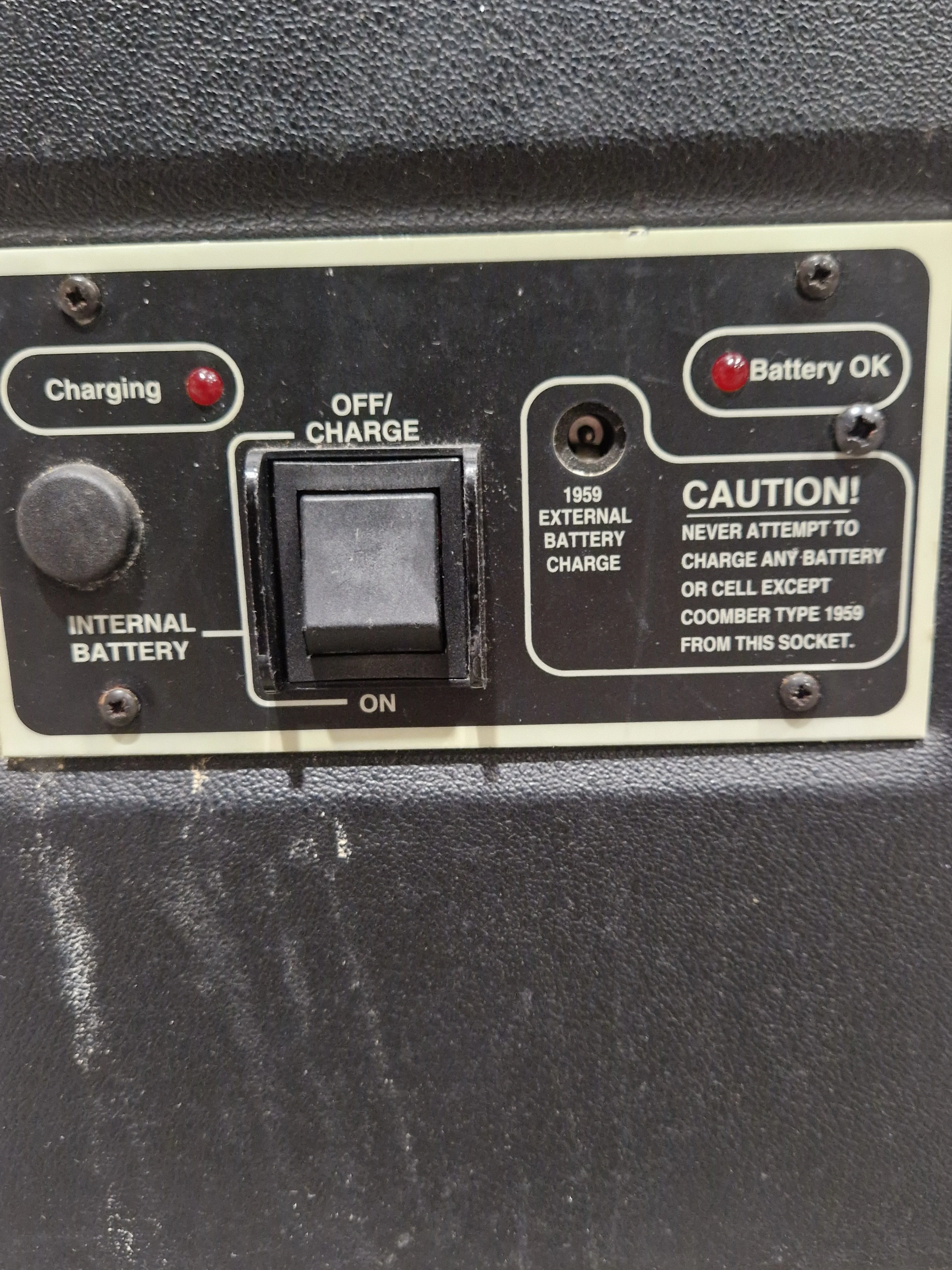 Coomber 2060-2/RW - Radio Mic P.A. Cassette Recorder - Red - Excellent - Image 13