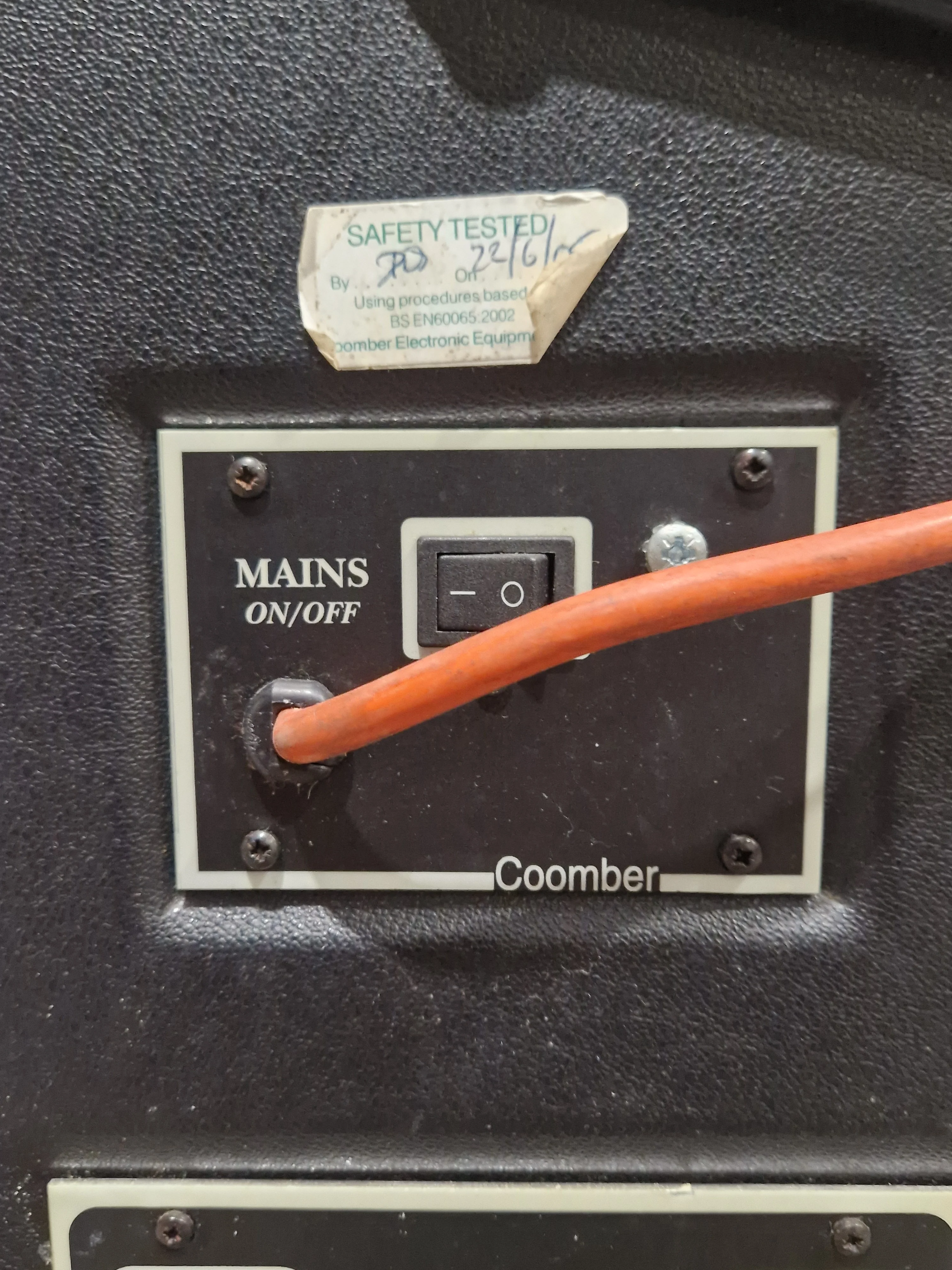Coomber 2060-2/RW - Radio Mic P.A. Cassette Recorder - Red - Excellent - Image 4
