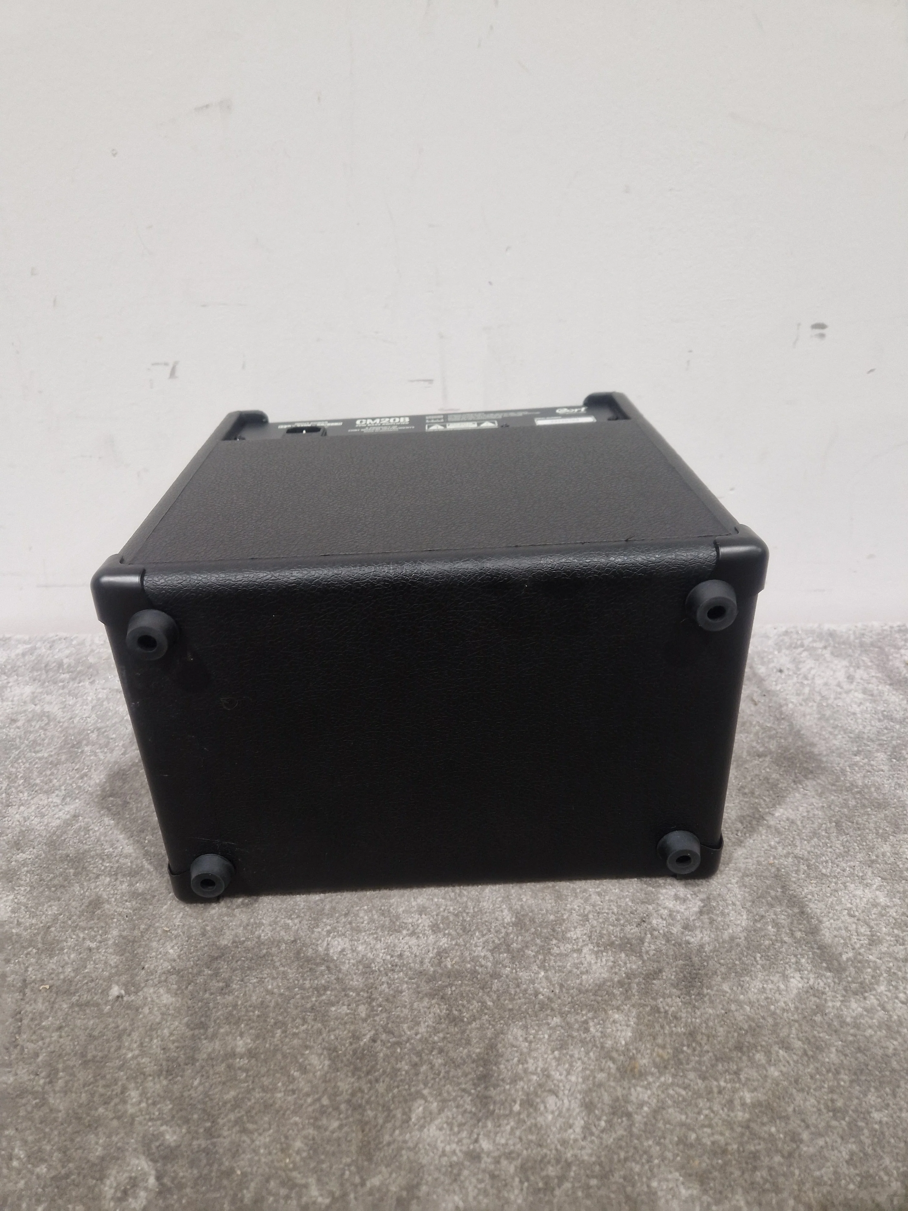 Cort CM20B - 20W Bass Combo Amp - Excellent w/ Power Supply - Image 10