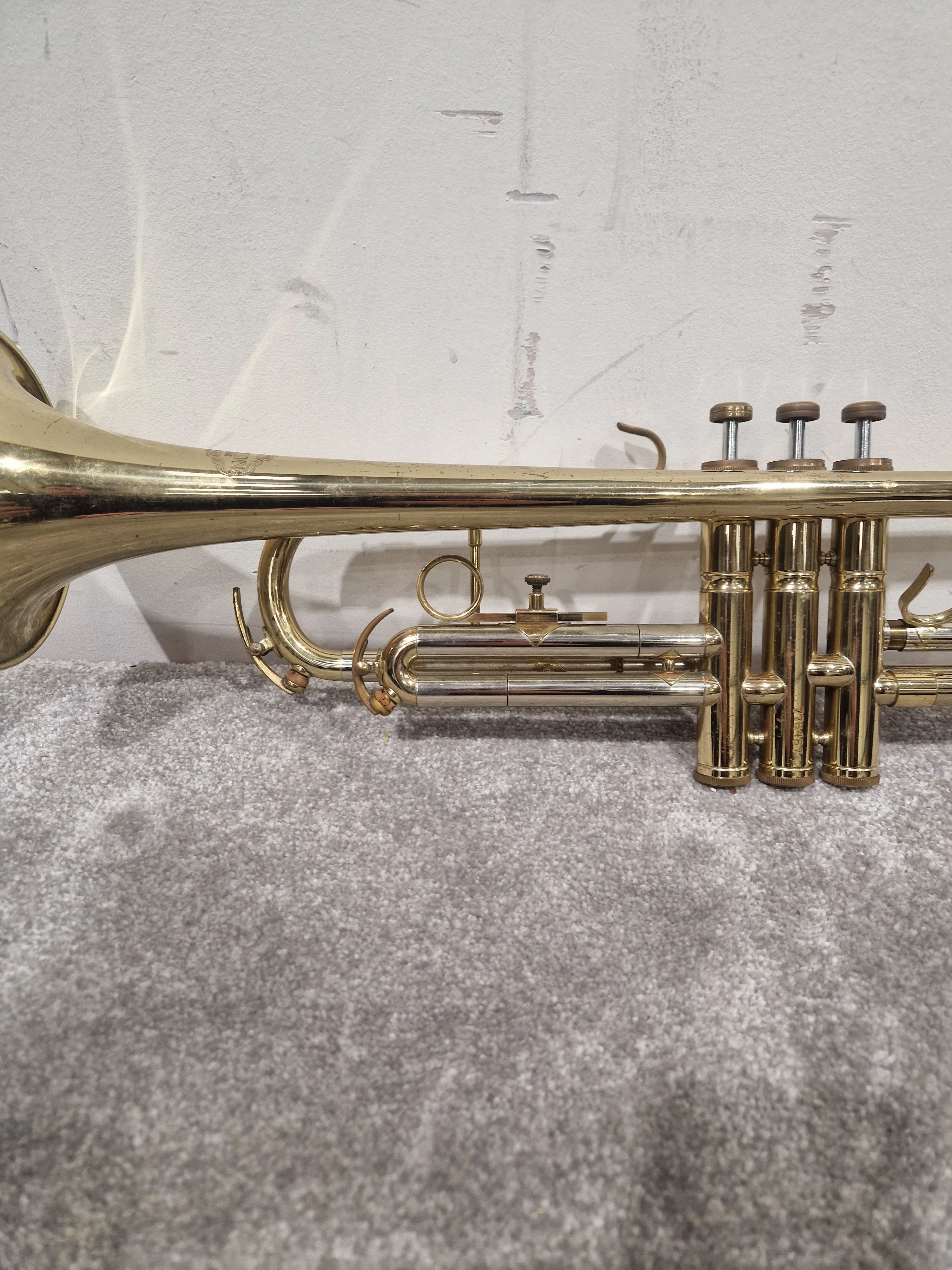 Corton Amati 776467 – Classic Brass Trumpet – Good w/ Chord Soft Case & Trumpet Study Books - Image 12