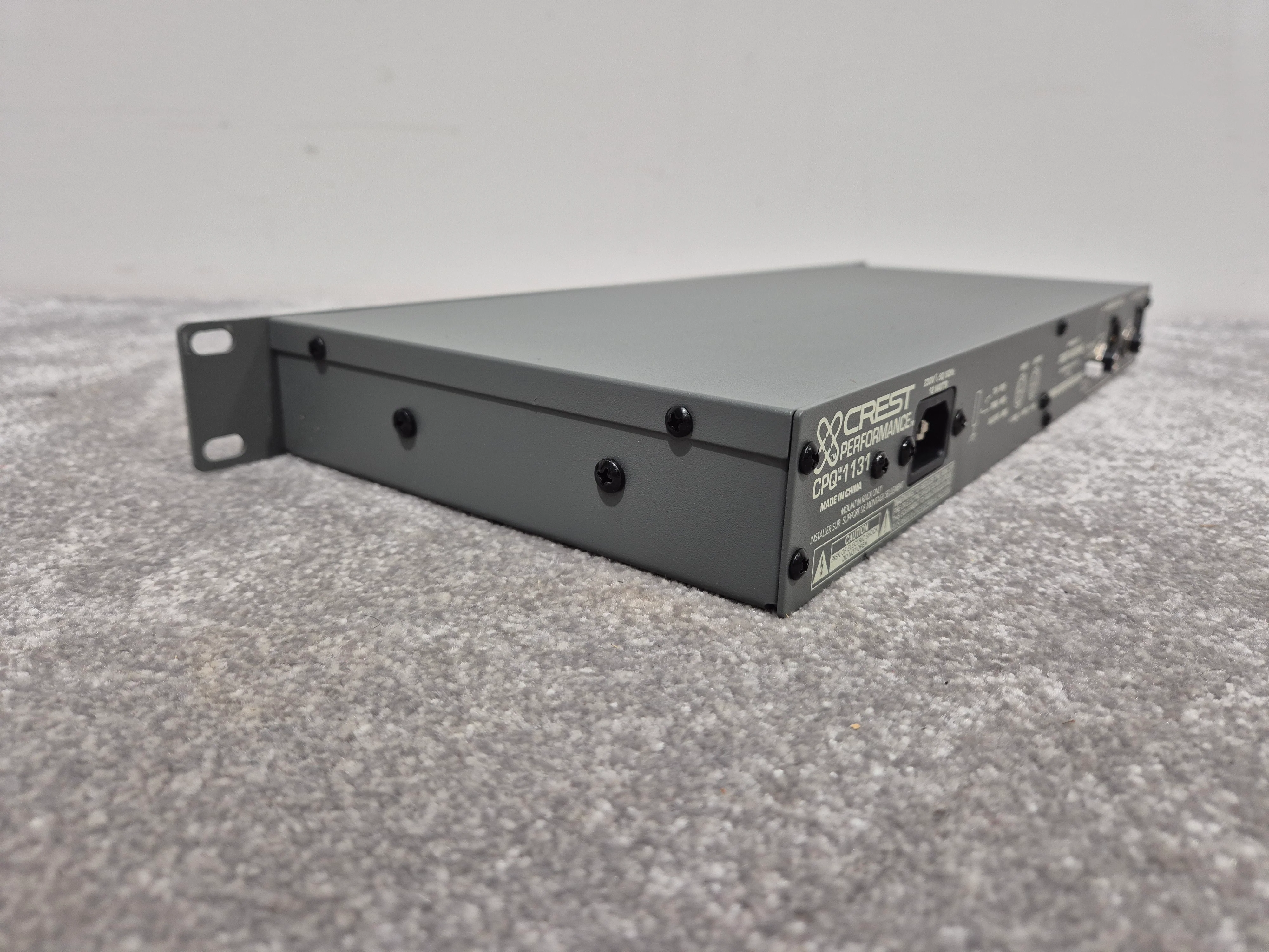 Crest CPQ1131 - 31-Band Graphics Equalizer - Image 10