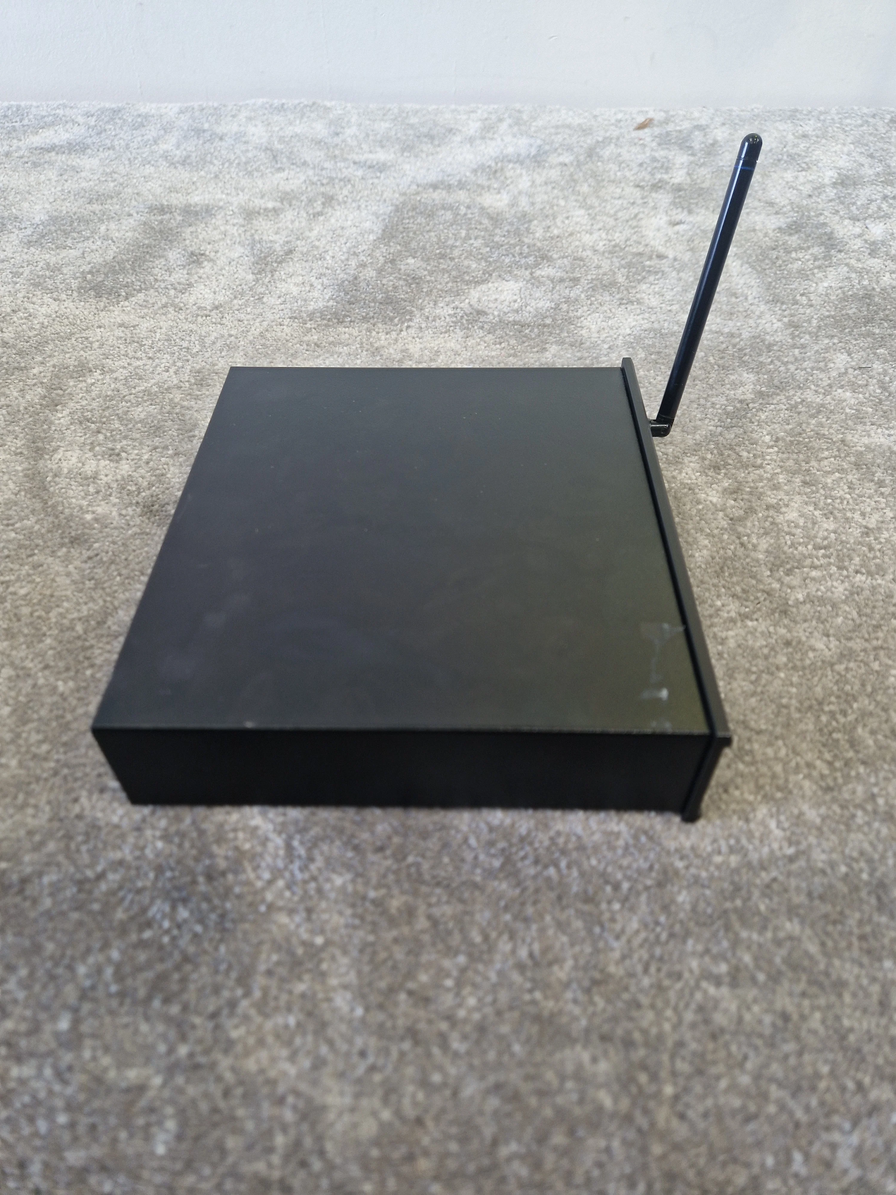 Crestron STRFGWX 2-Way RF Gateway – Cresnet Interface –  Good - Image 4