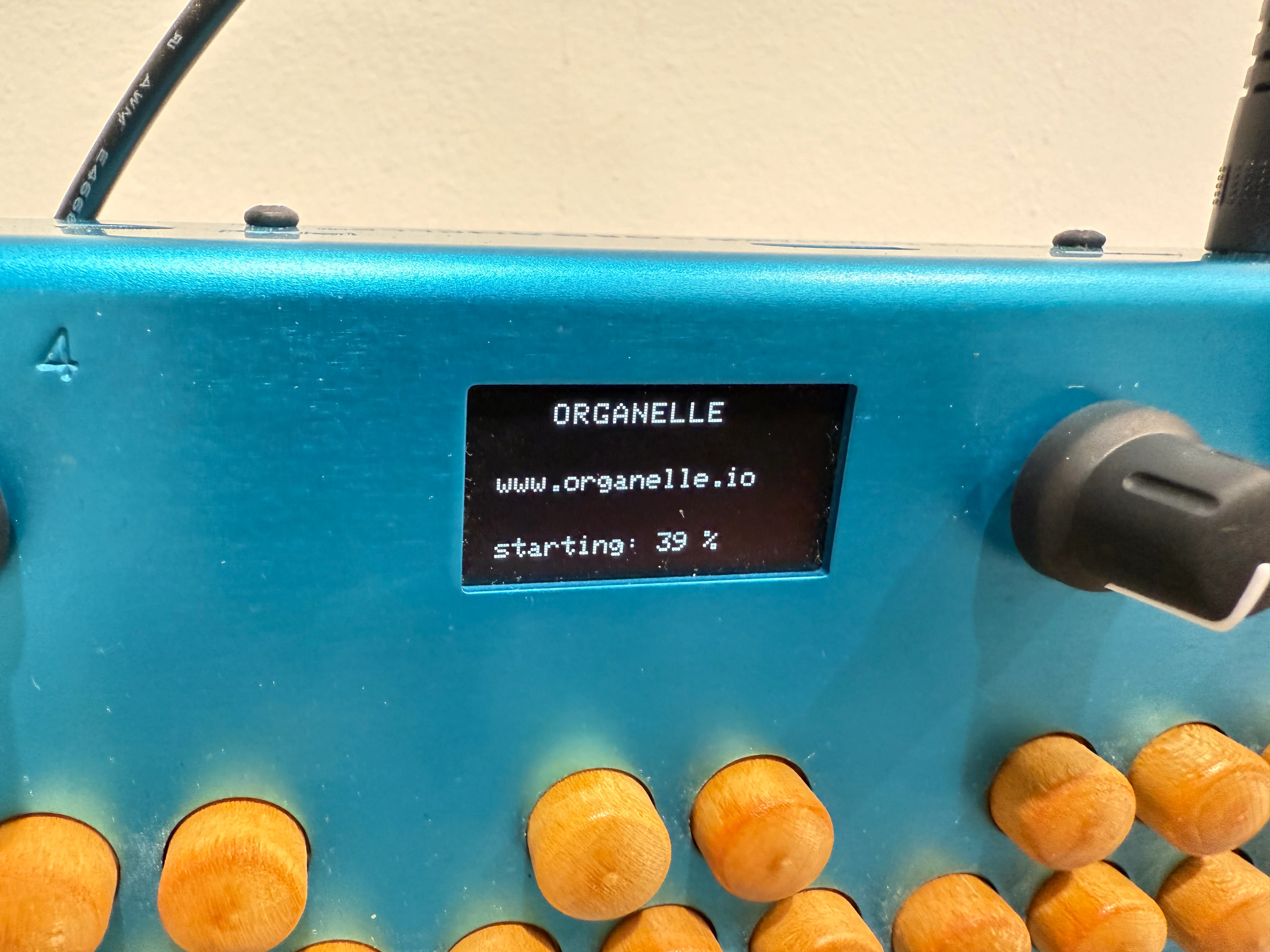 Critter & Guitari Organelle - Synth / Sampler / Drum Machine / Sequencer / Music Maker - with Case / Power Supply - Image 11