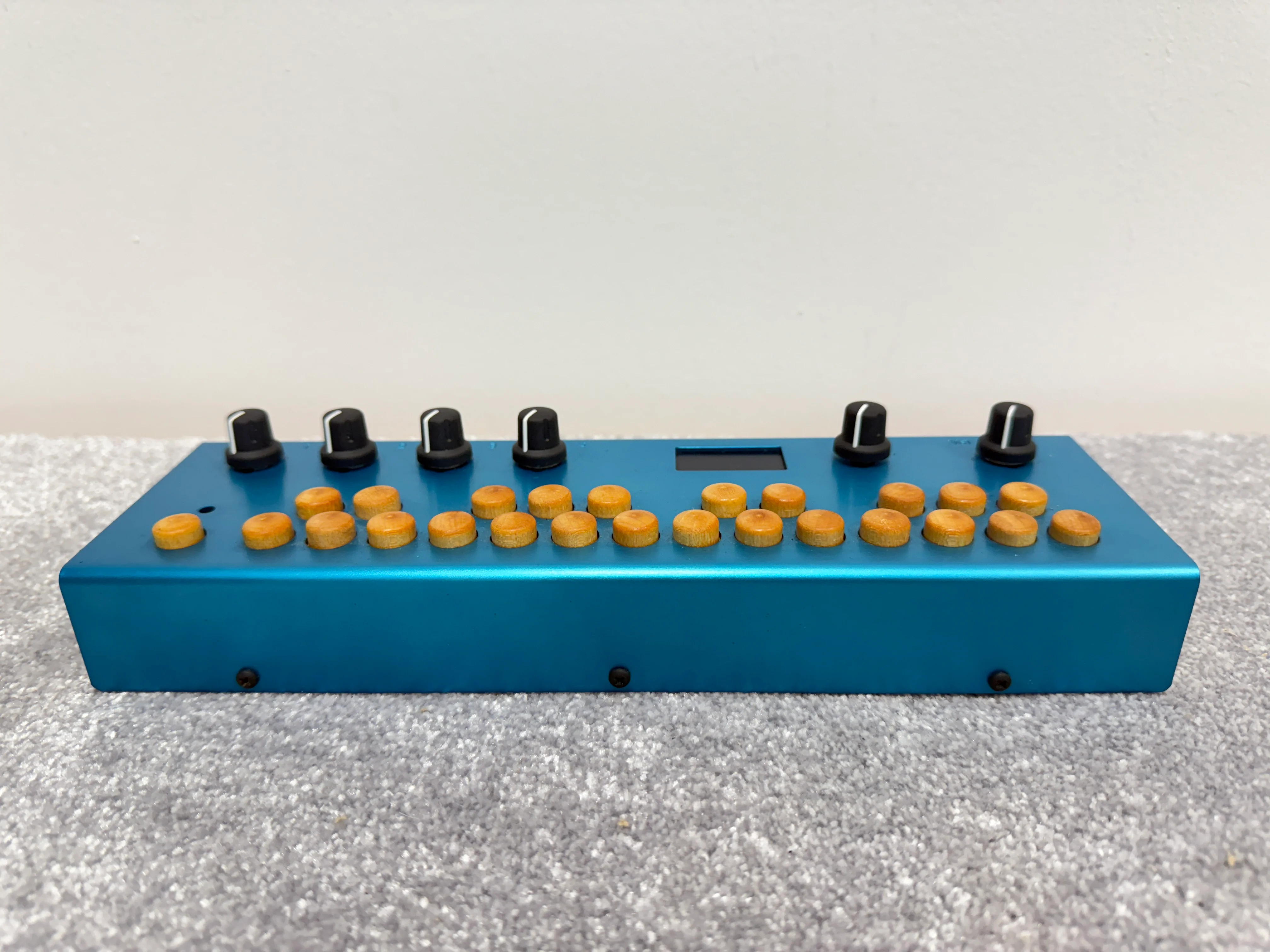 Critter & Guitari Organelle - Synth / Sampler / Drum Machine / Sequencer / Music Maker - with Case / Power Supply - Image 9
