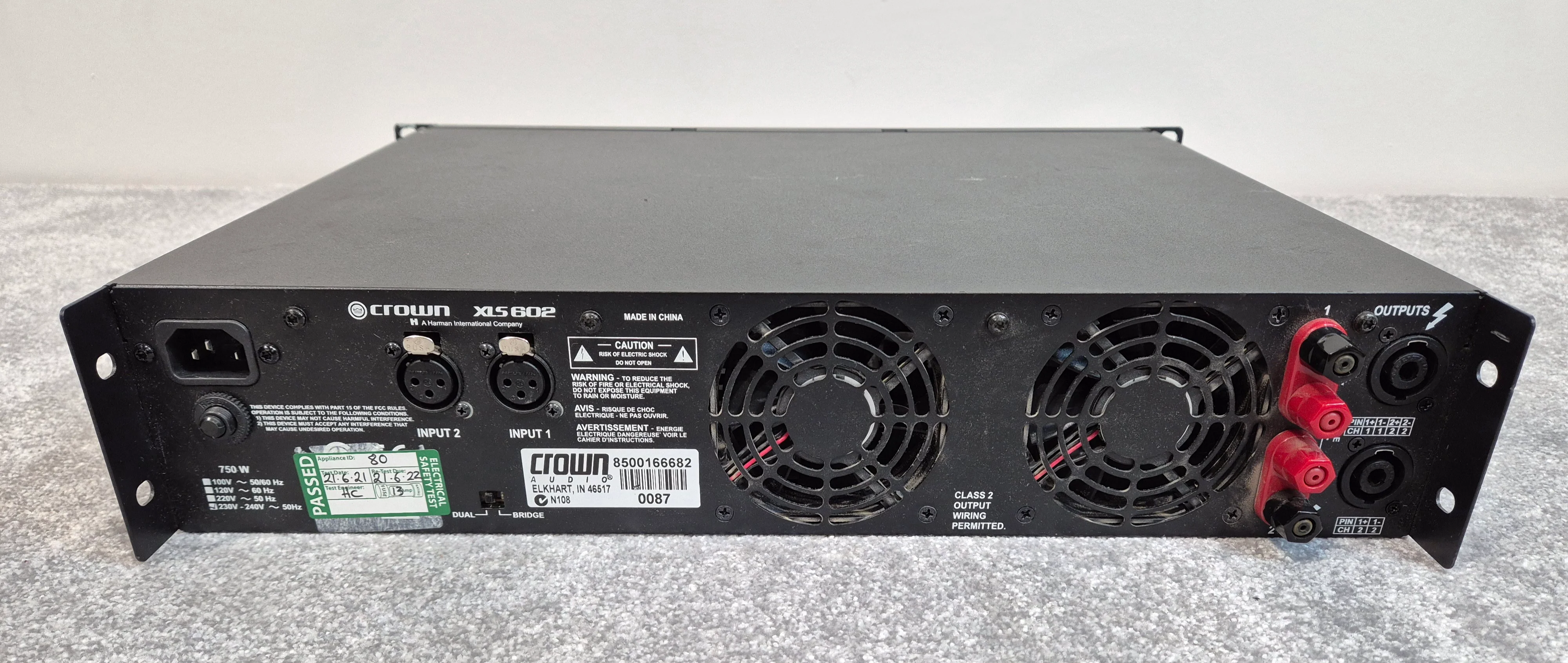 Crown XLS 602 - Two-Channel Stereo Power Amplifier - Image 5