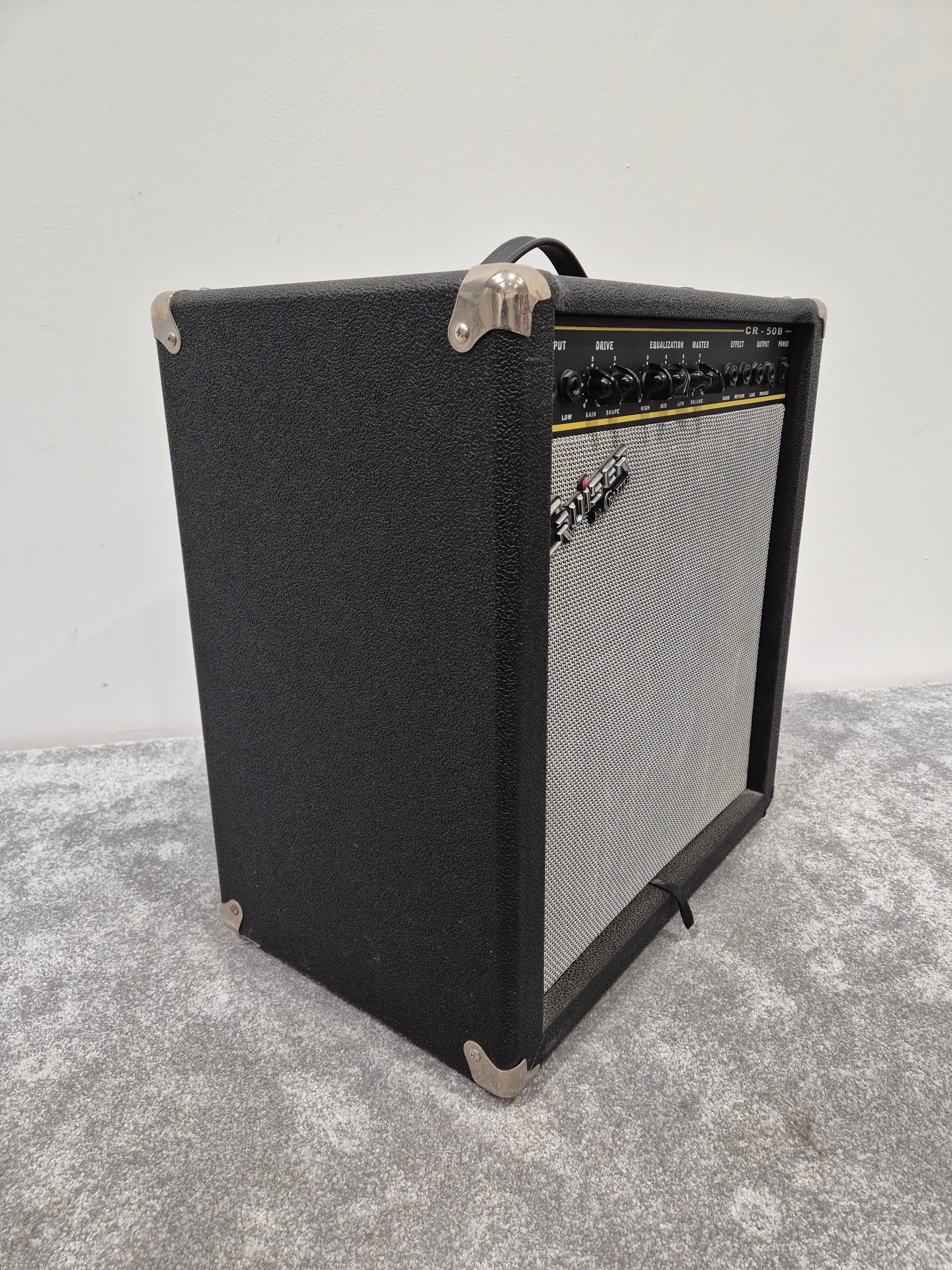 Cruiser CR-50B - 50-watts RMS Bass Amplifier - Image 4