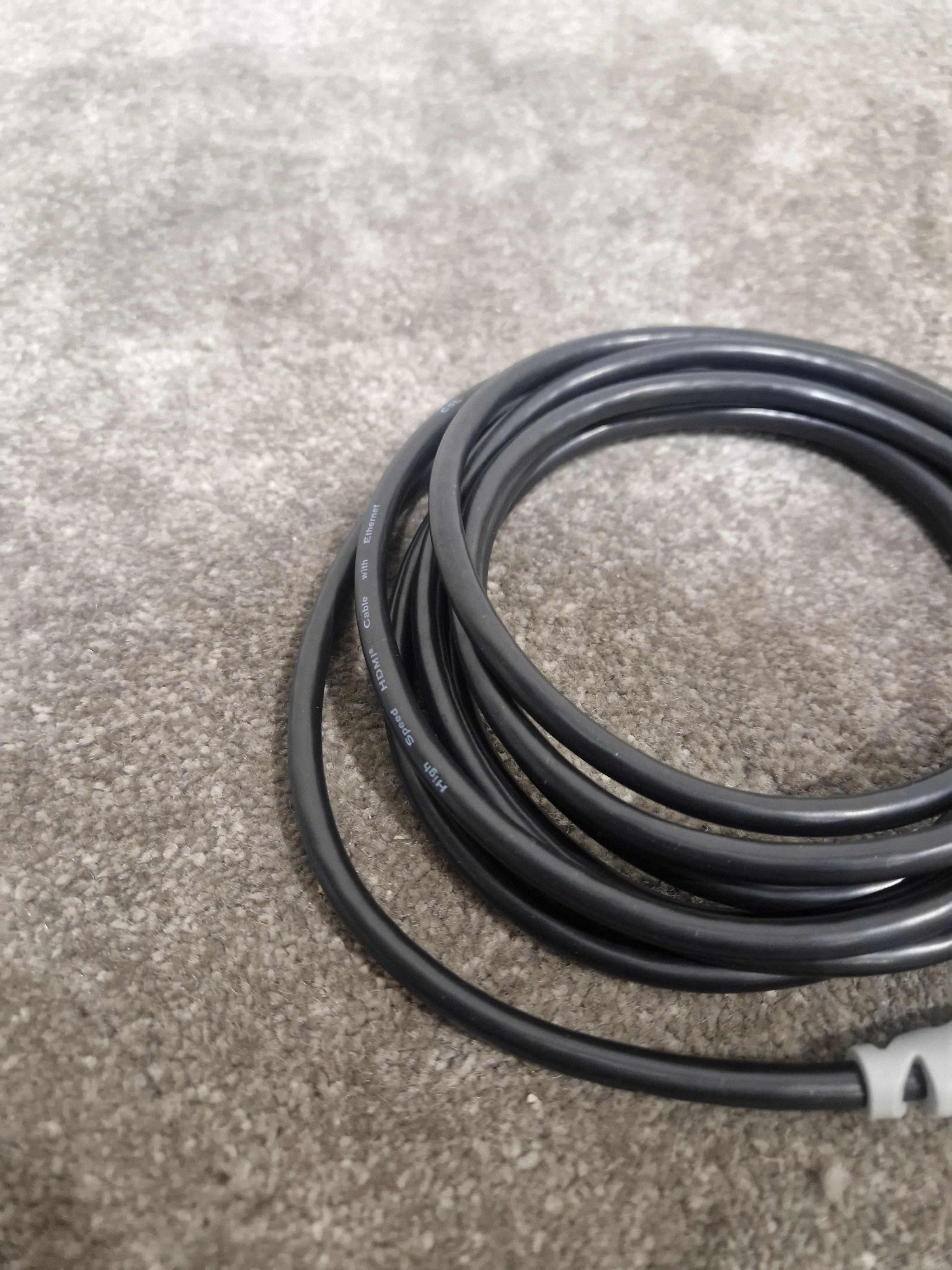 CSL - 8k / 4k HDMI Cable 2.1/2.0 3M - Grey/Black – HDMI Cable - Excellent - Image 6
