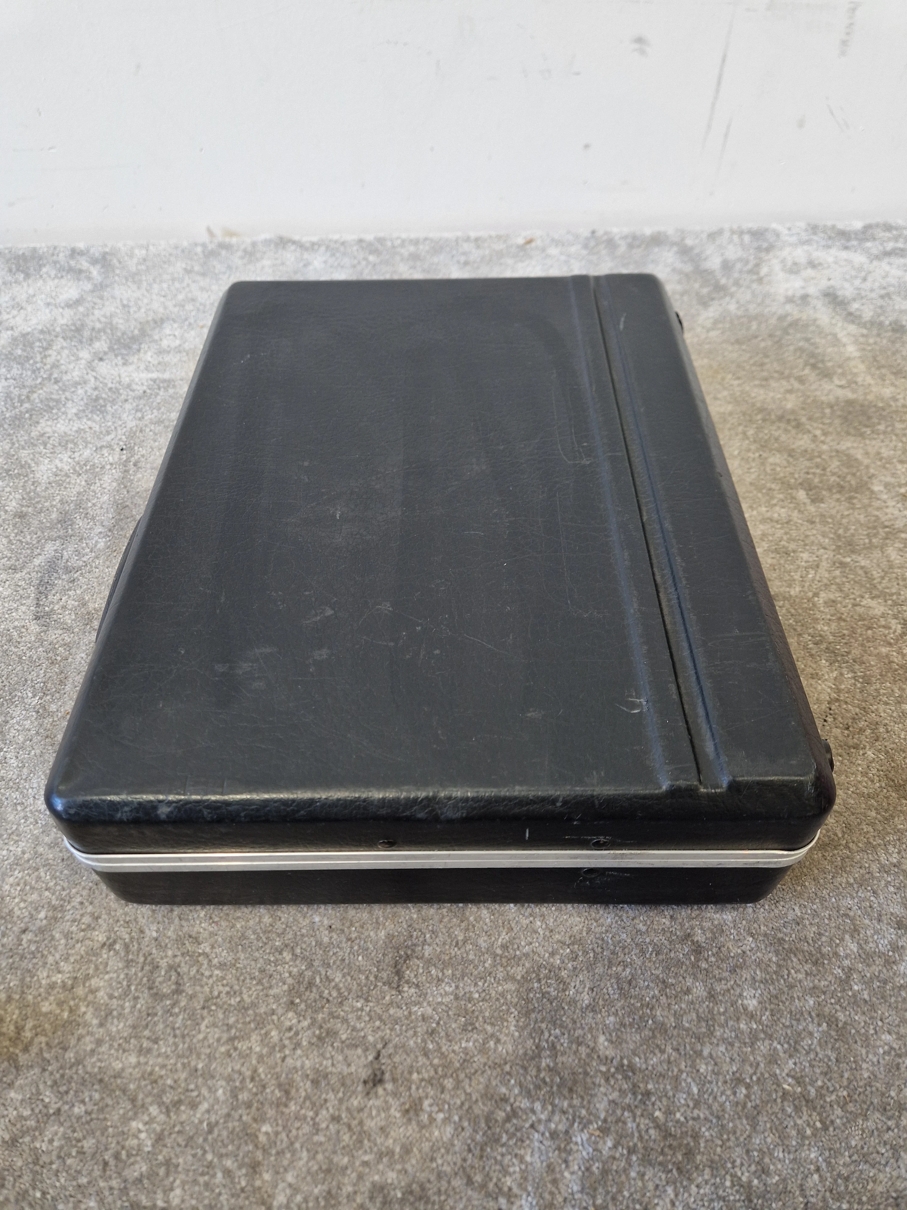 Custom Briefcase – Lockable – Good Condition - Image 12