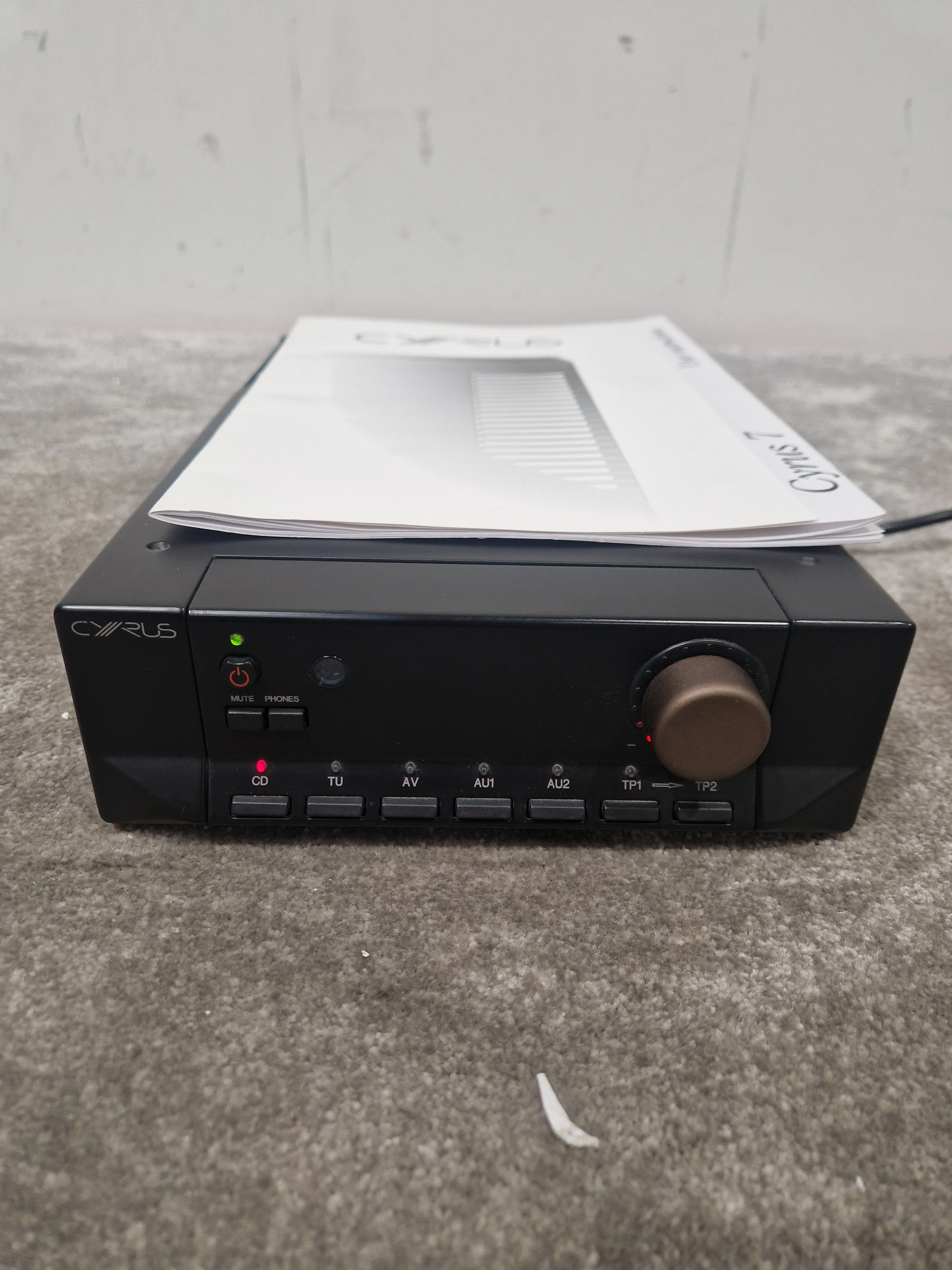 Cyrus 7 - High-Fidelity Amplifier - Excellent w/ Power Supply & Manuals - Image 3