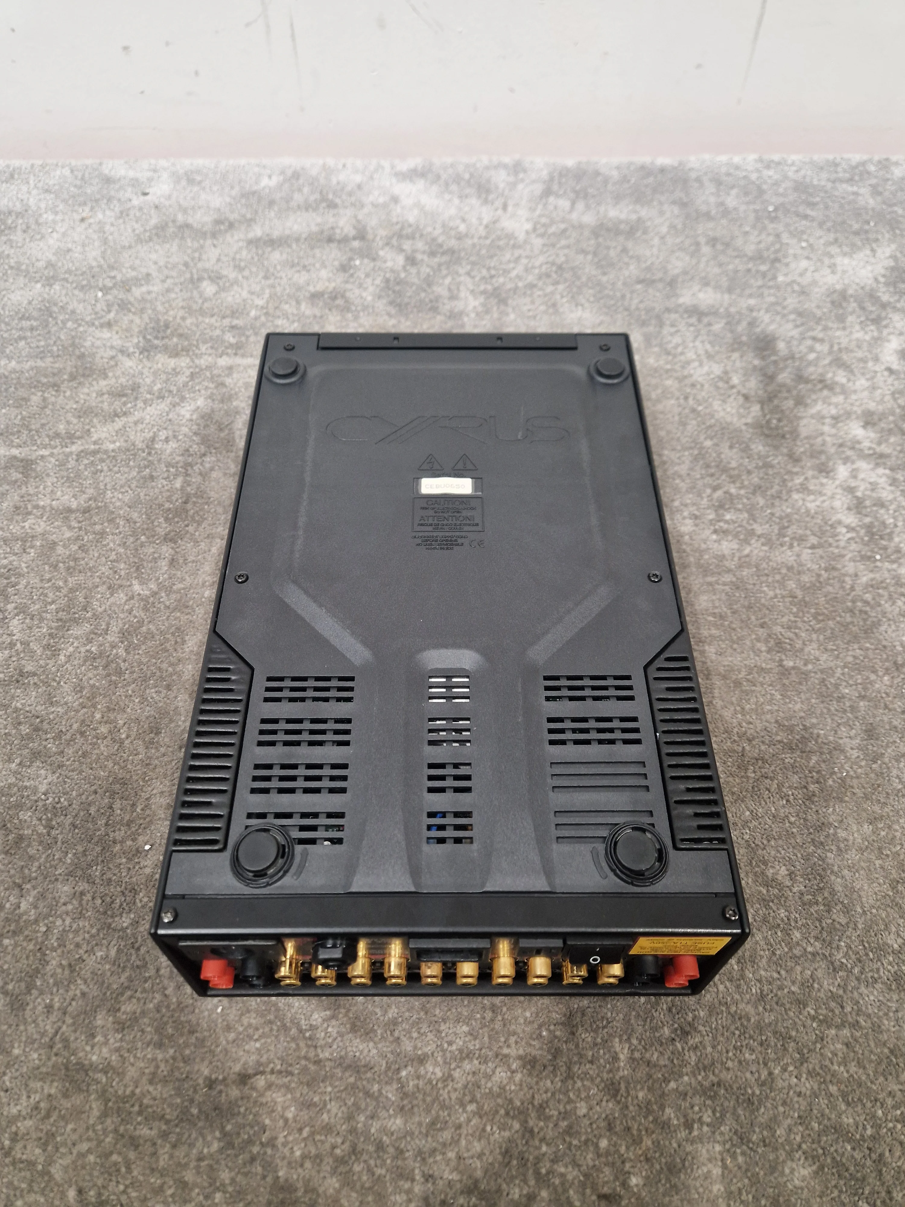 Cyrus 7 - High-Fidelity Amplifier - Excellent w/ Power Supply & Manuals - Image 6