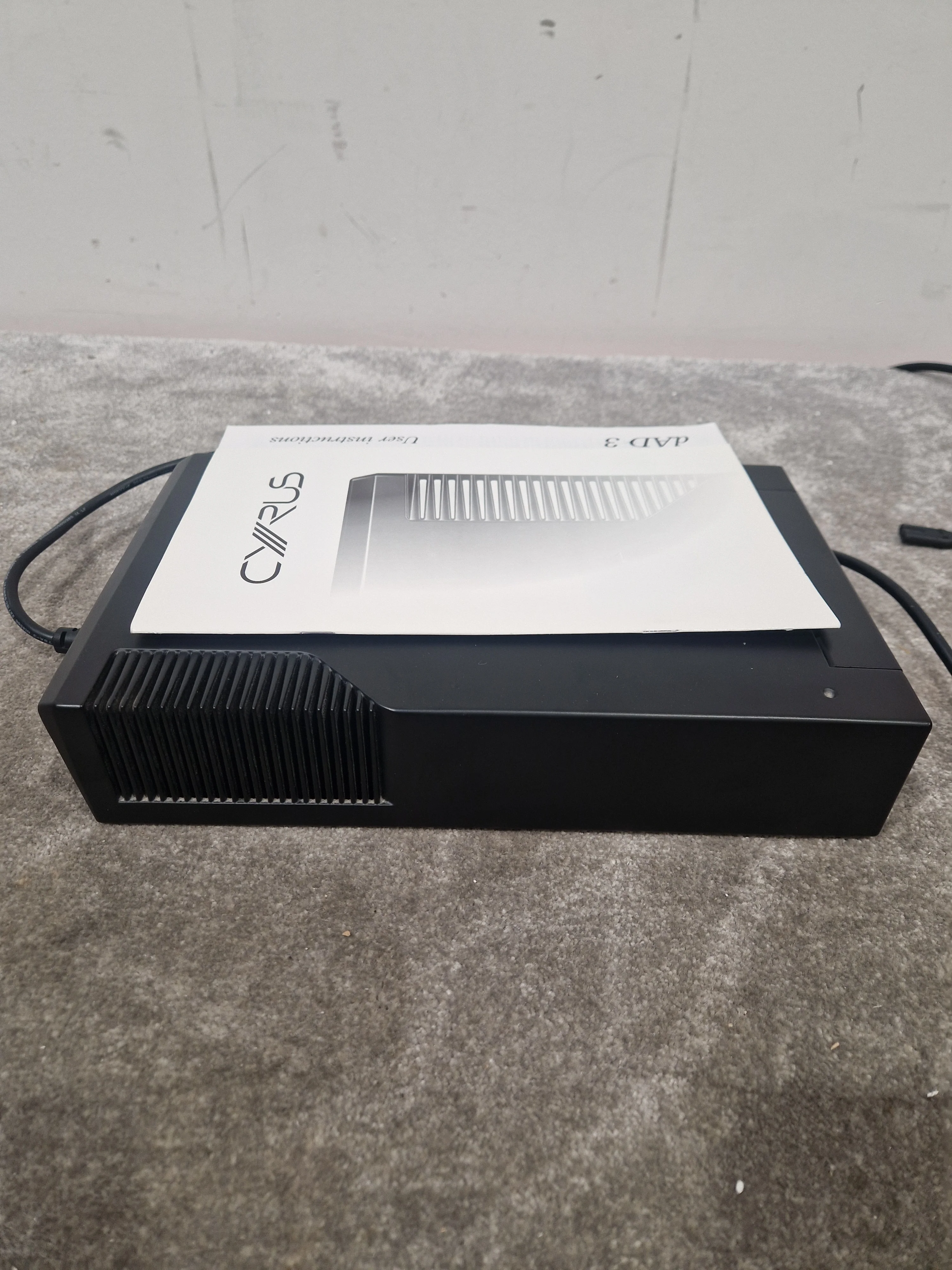 Cyrus DAB-3 CD Player - CD Mechanism Issue - Spares or Repair w/ Power Supply - Image 4