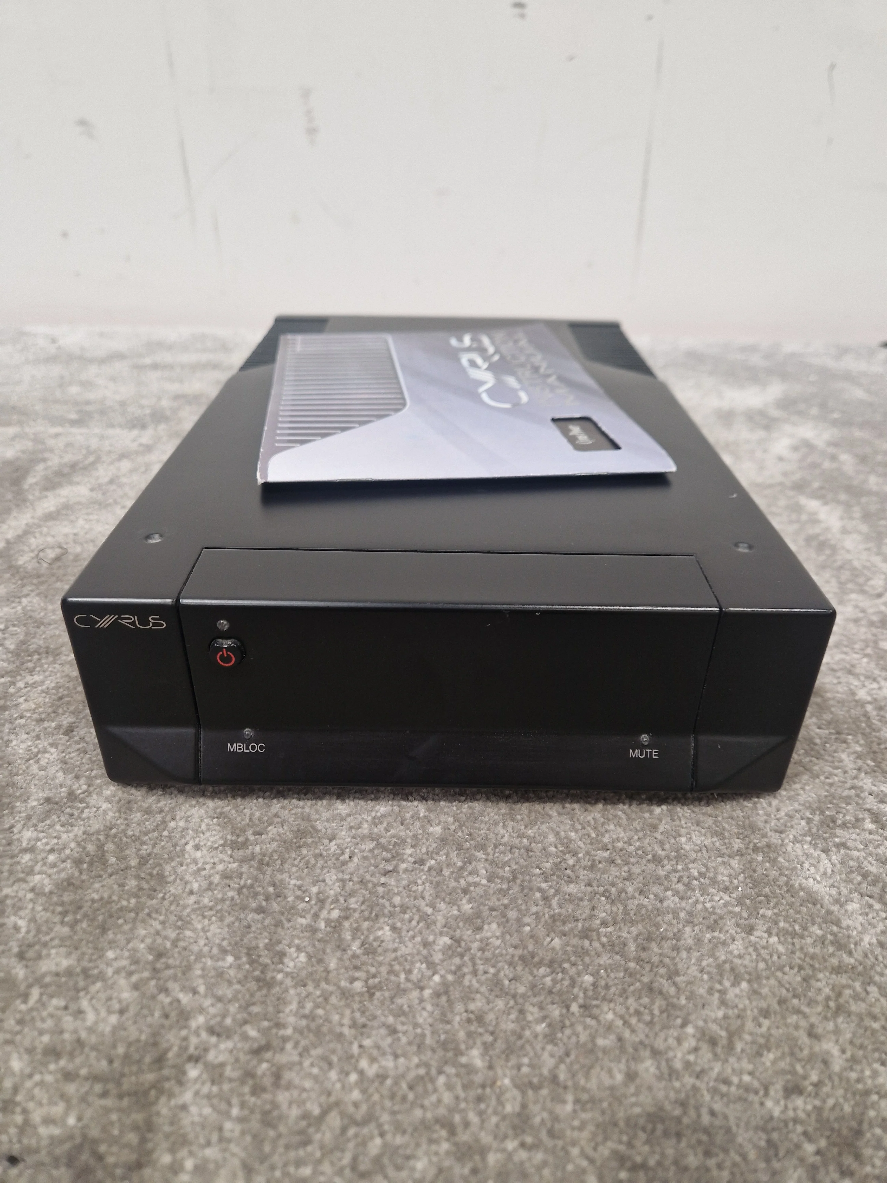 Cyrus Power - High Performance Audio Amplifier - Excellent w/ Power Supply & Manuals - Image 2
