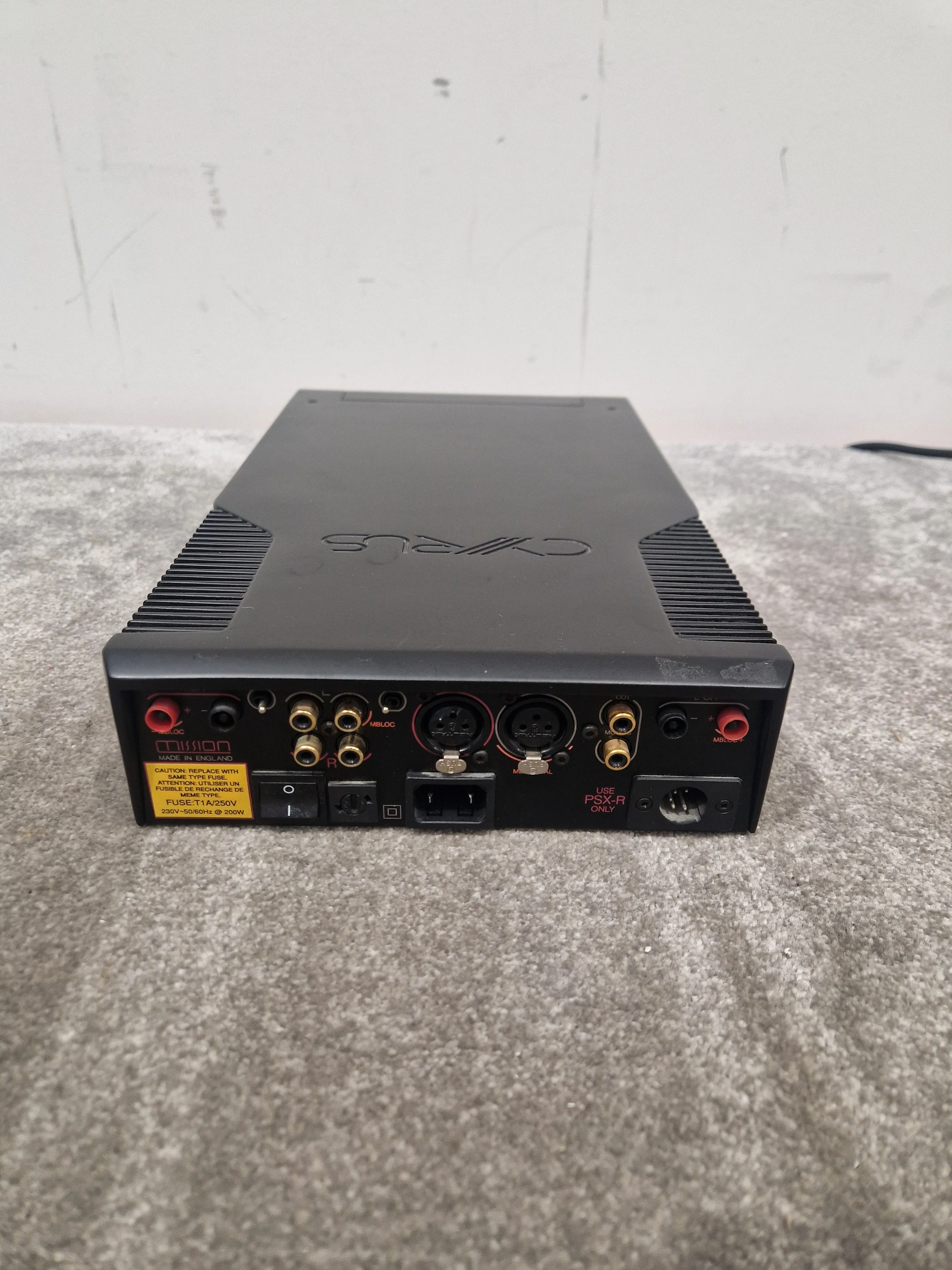 Cyrus Power - High Performance Audio Amplifier - Excellent w/ Power Supply & Manuals - Image 7