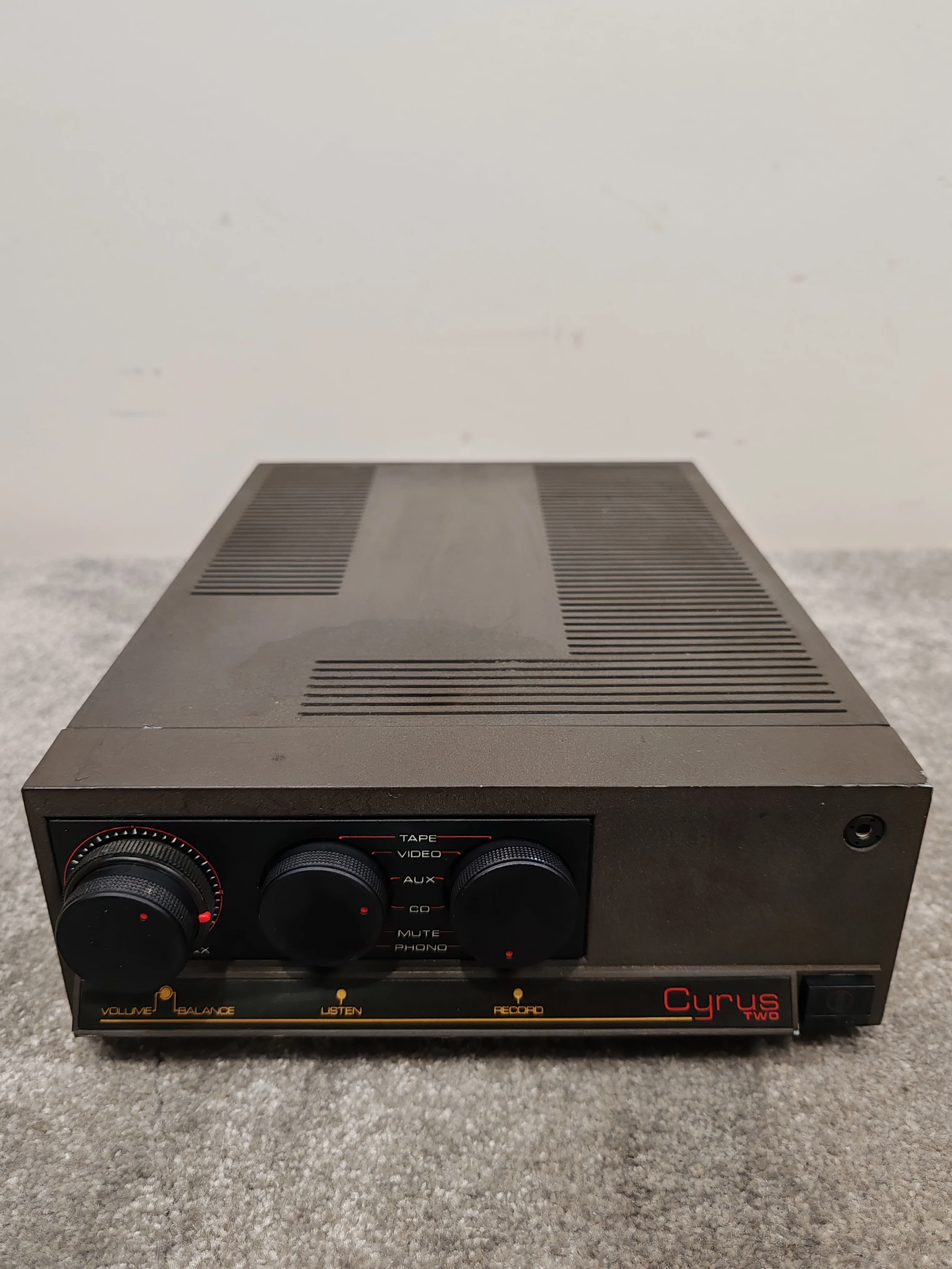 Cyrus Two - Vintage Hi-Fi Amplifier - Functional but Selling as Spares or Repair - Image 2