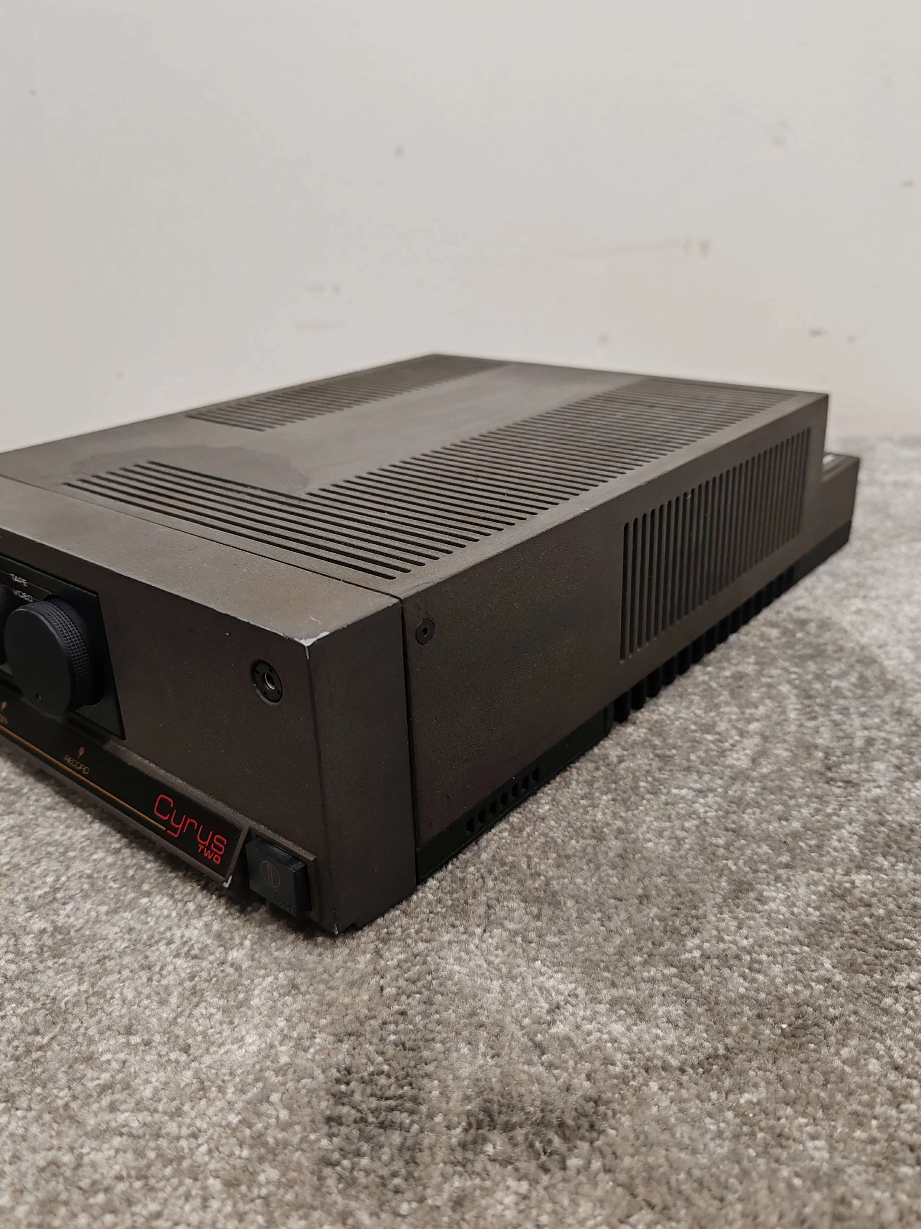Cyrus Two - Vintage Hi-Fi Amplifier - Functional but Selling as Spares or Repair - Image 5