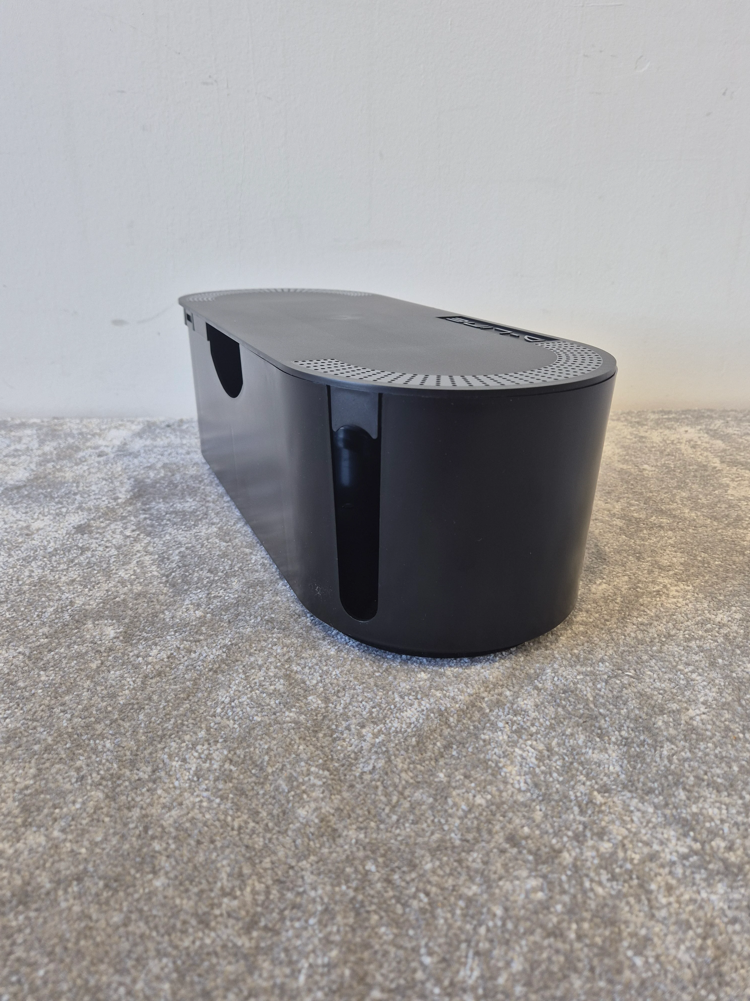 D-LINE Cable Tidy Box Medium Sized - Cable Management Solution - Excellent - Image 3