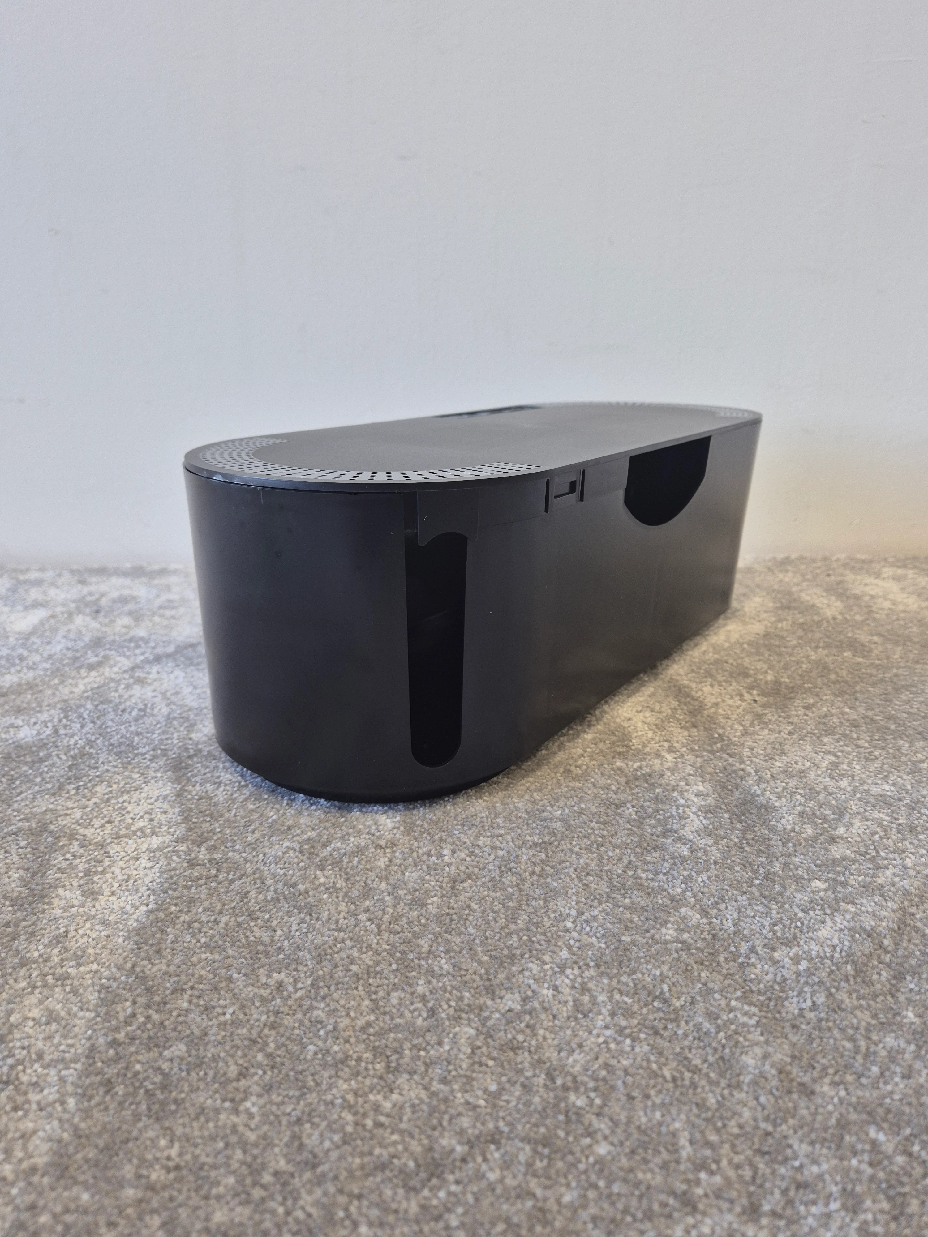 D-LINE Cable Tidy Box Medium Sized - Cable Management Solution - Excellent - Image 5