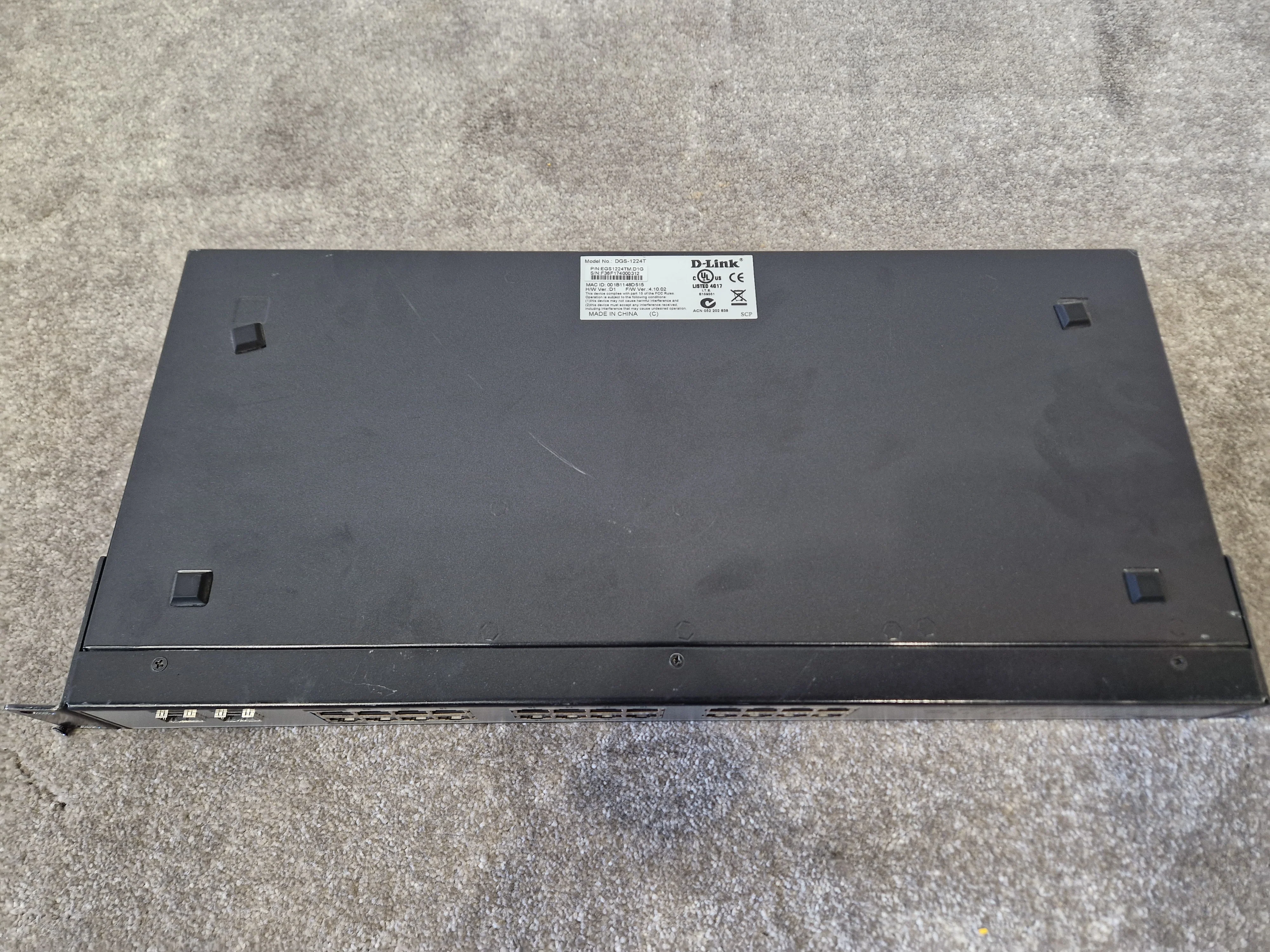 D-Link DGS-1224T – 24-Port Gigabit Smart Switch – Good - Image 6